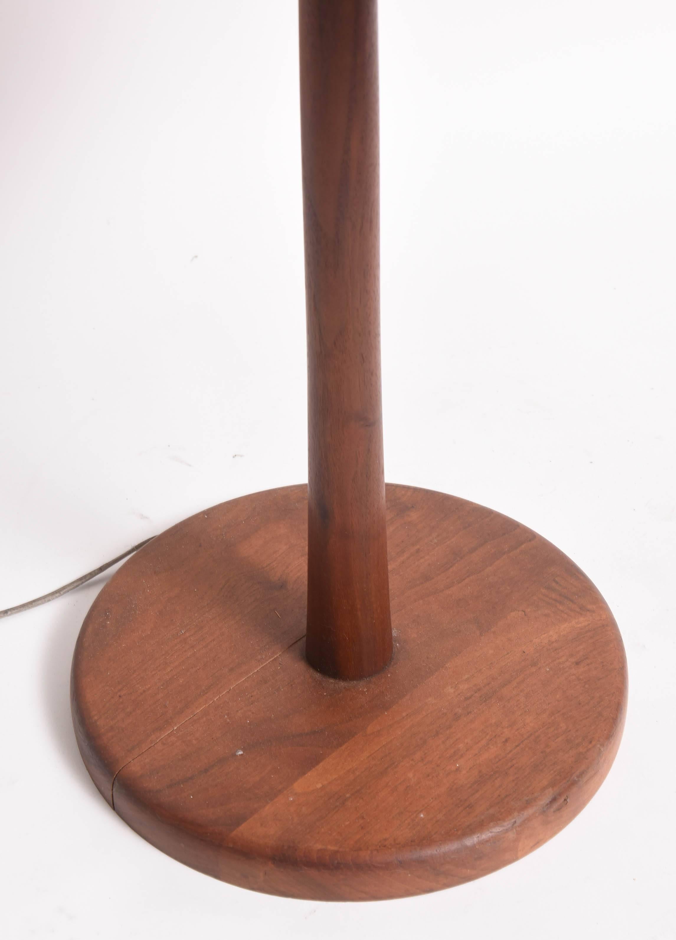 20th Century Mid-Century Modern America Ceramic, Walnut Gordon & Jane Martz Table Floor Lamp