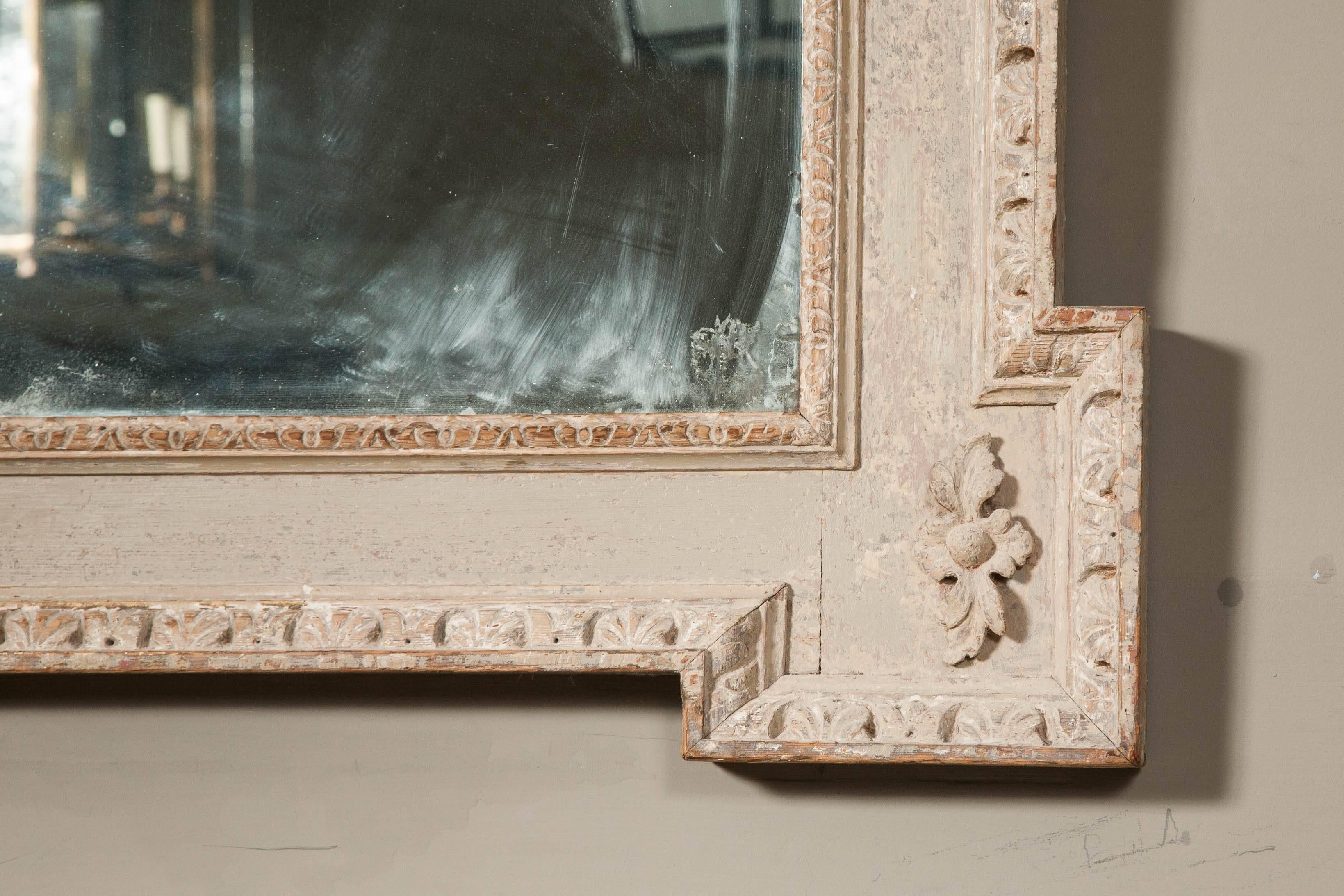 Georgian 18th Century Kentian Carved and Painted Wall Mirror