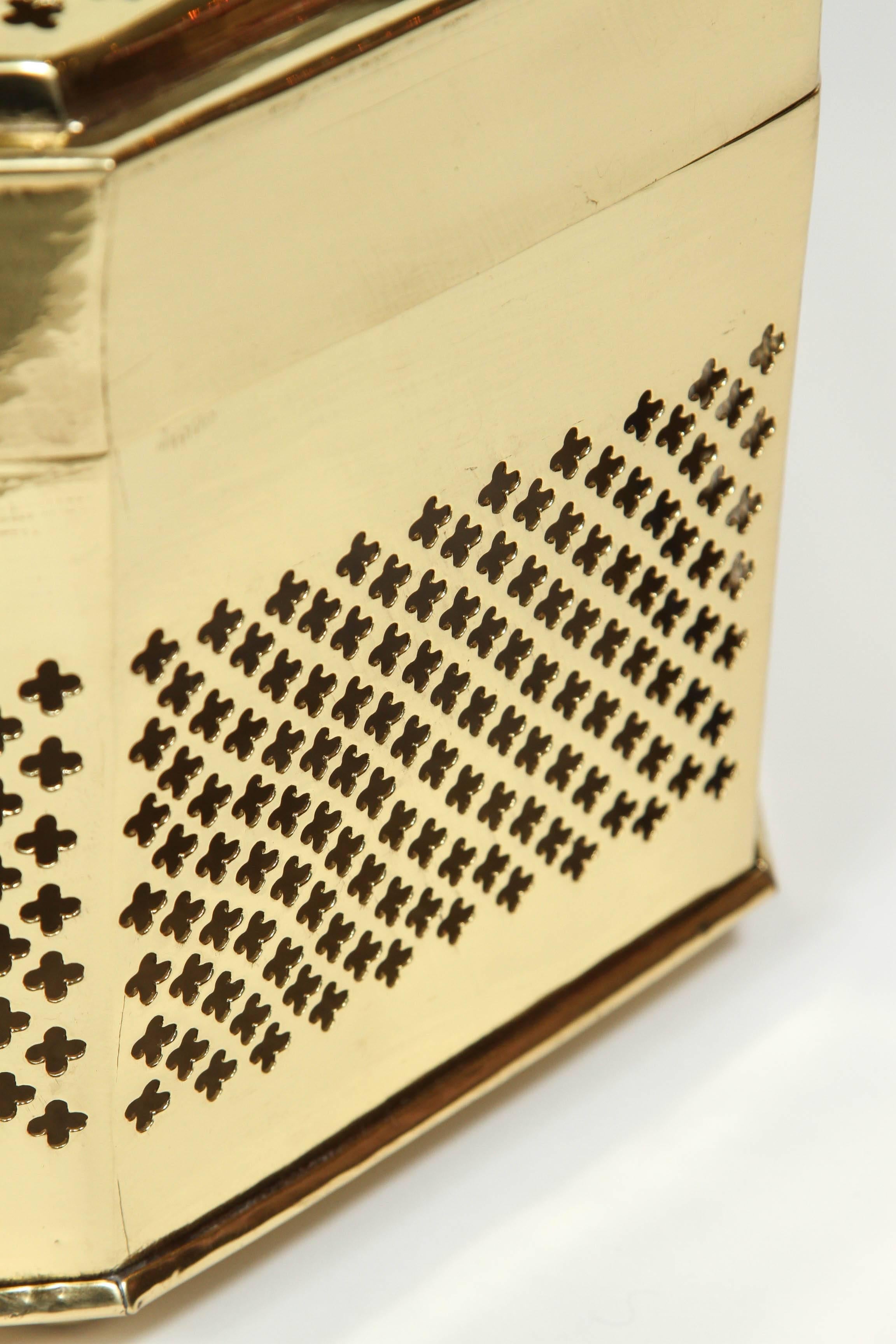 what is a brass cricket box used for