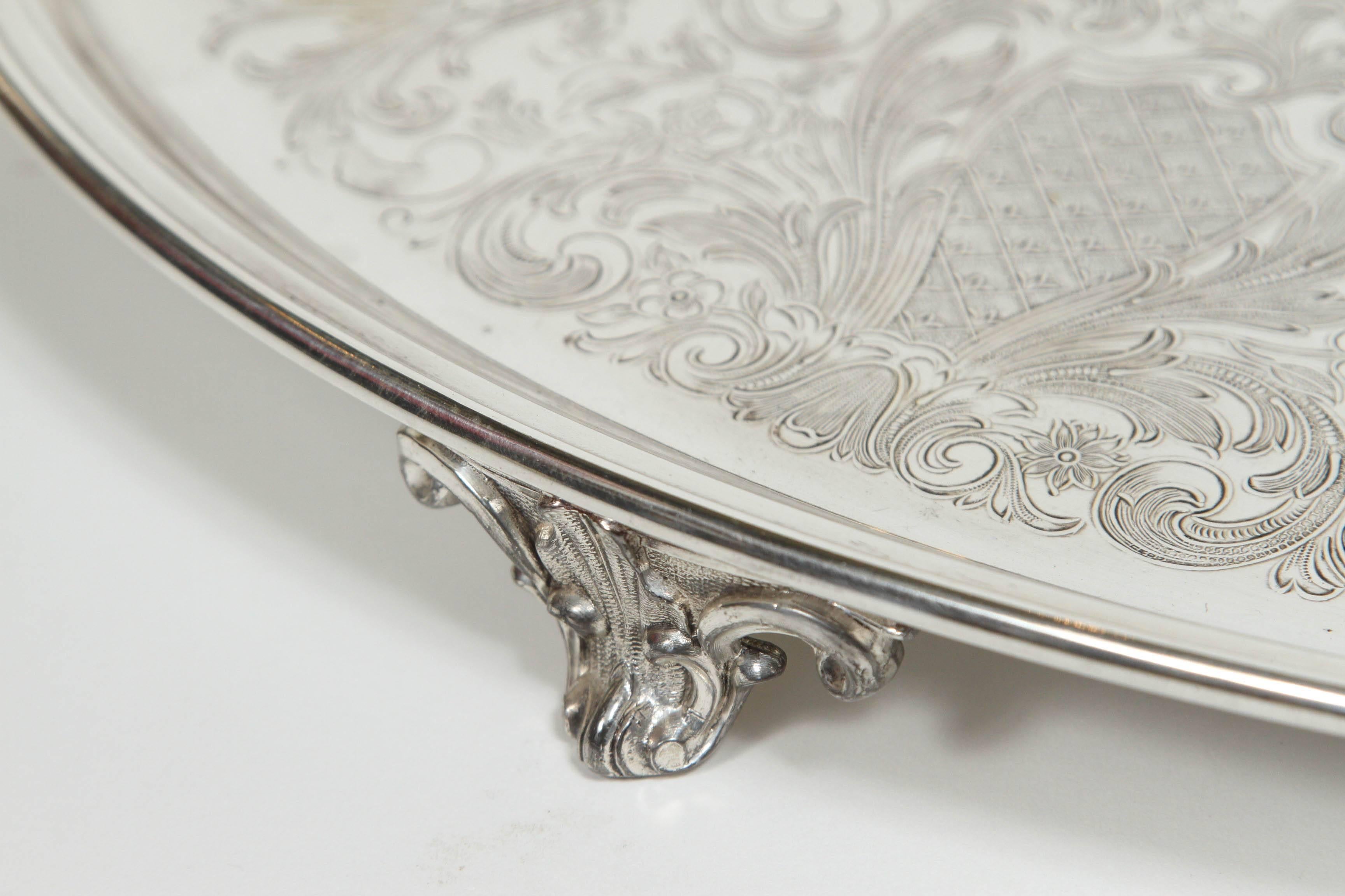 Vintage Oval Silver Plate Serving Tray In Excellent Condition In Pasadena, CA