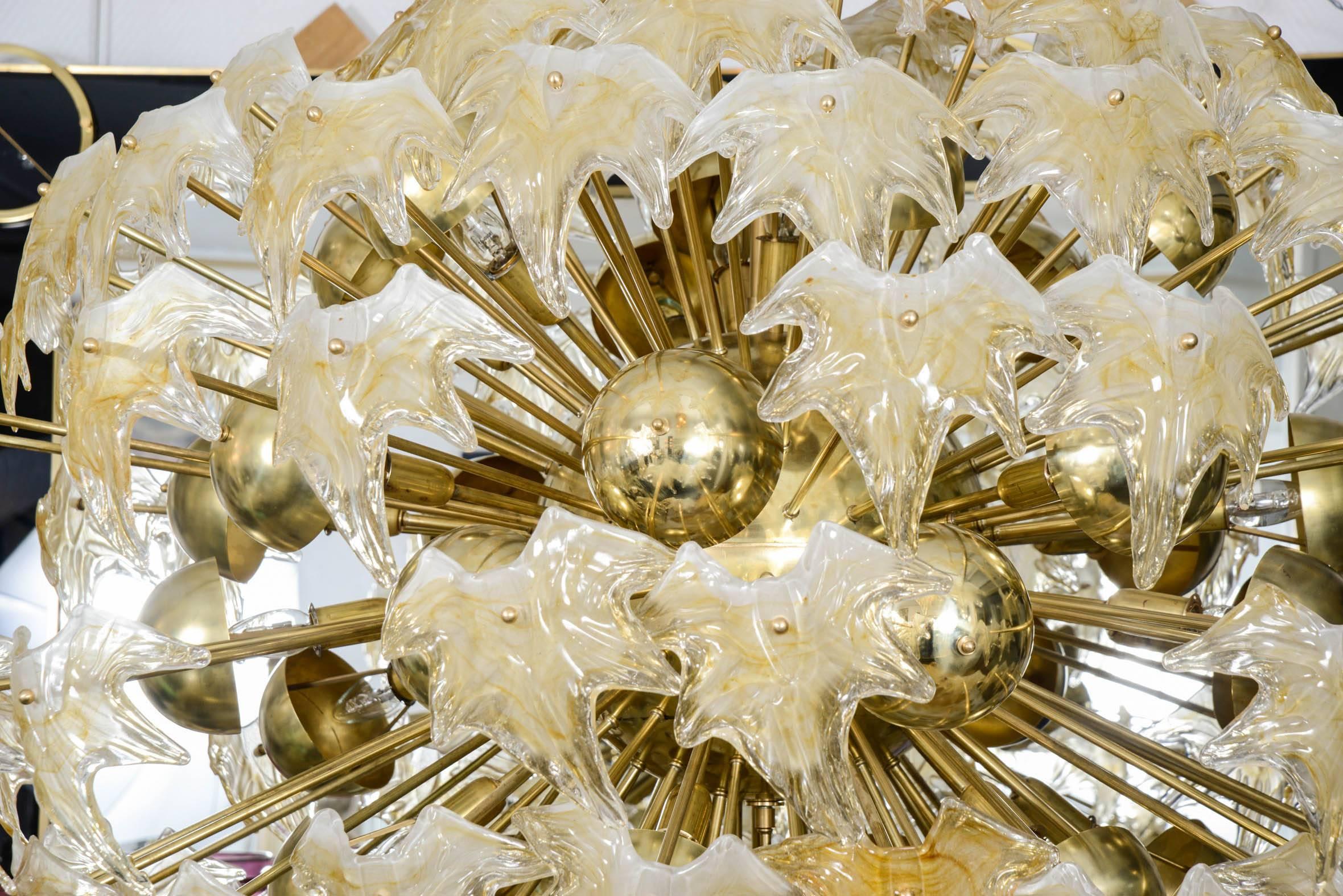 Late 20th Century Chandeliers with Leaves in Murano Glass