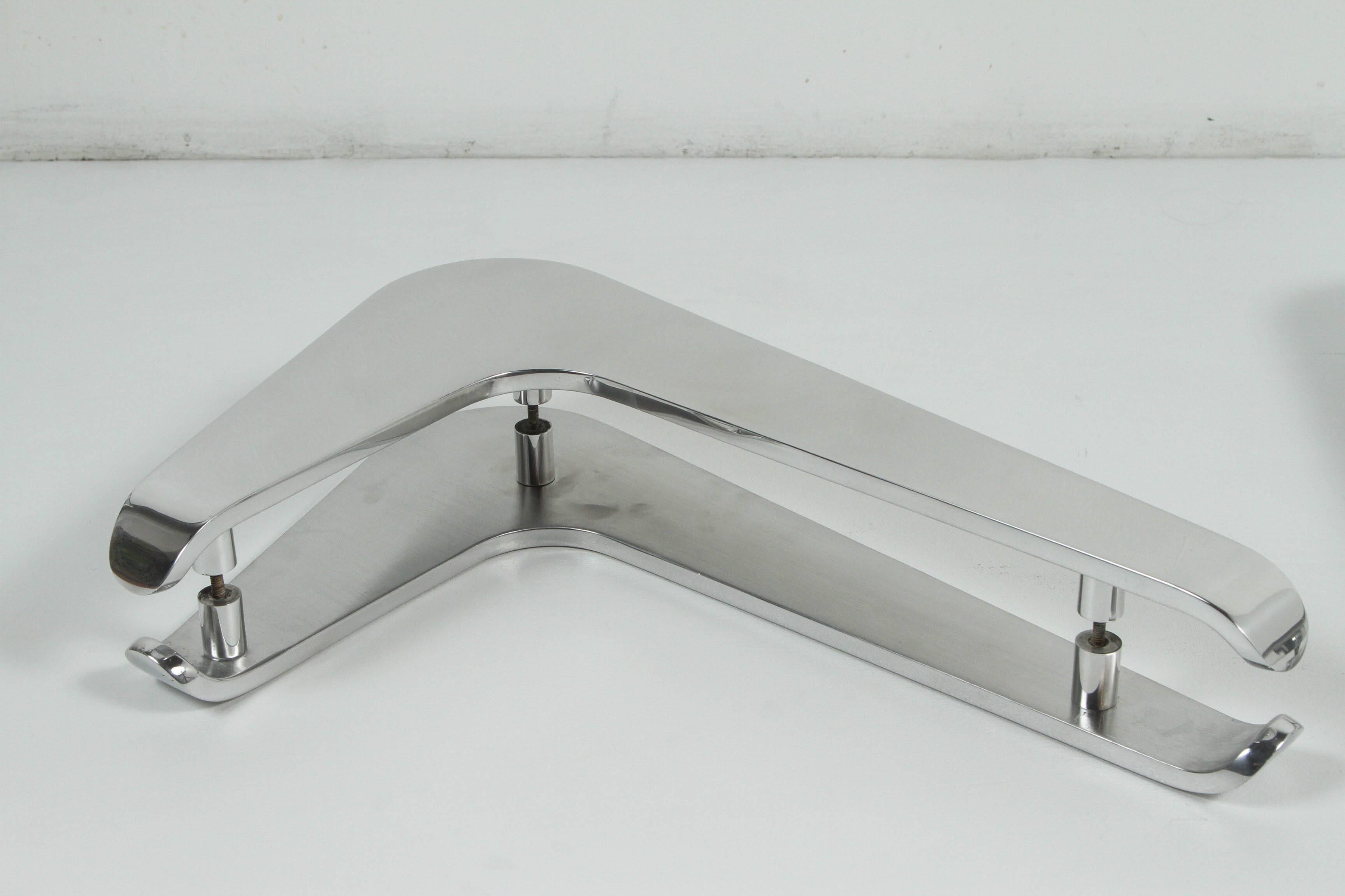 handles for aluminium doors