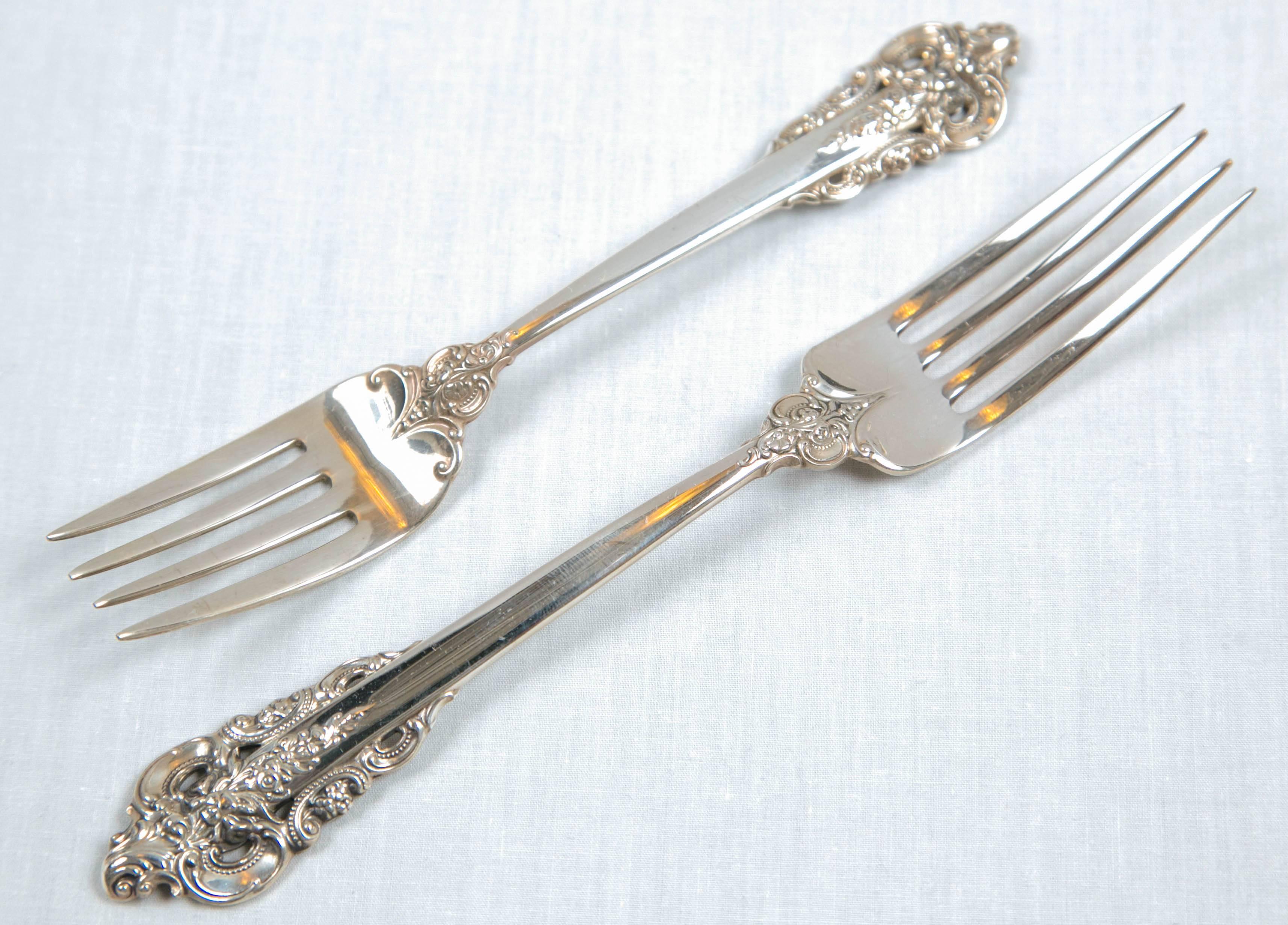 Grand Baroque Flatware Set by Wallace Sterling In Good Condition In Stamford, CT