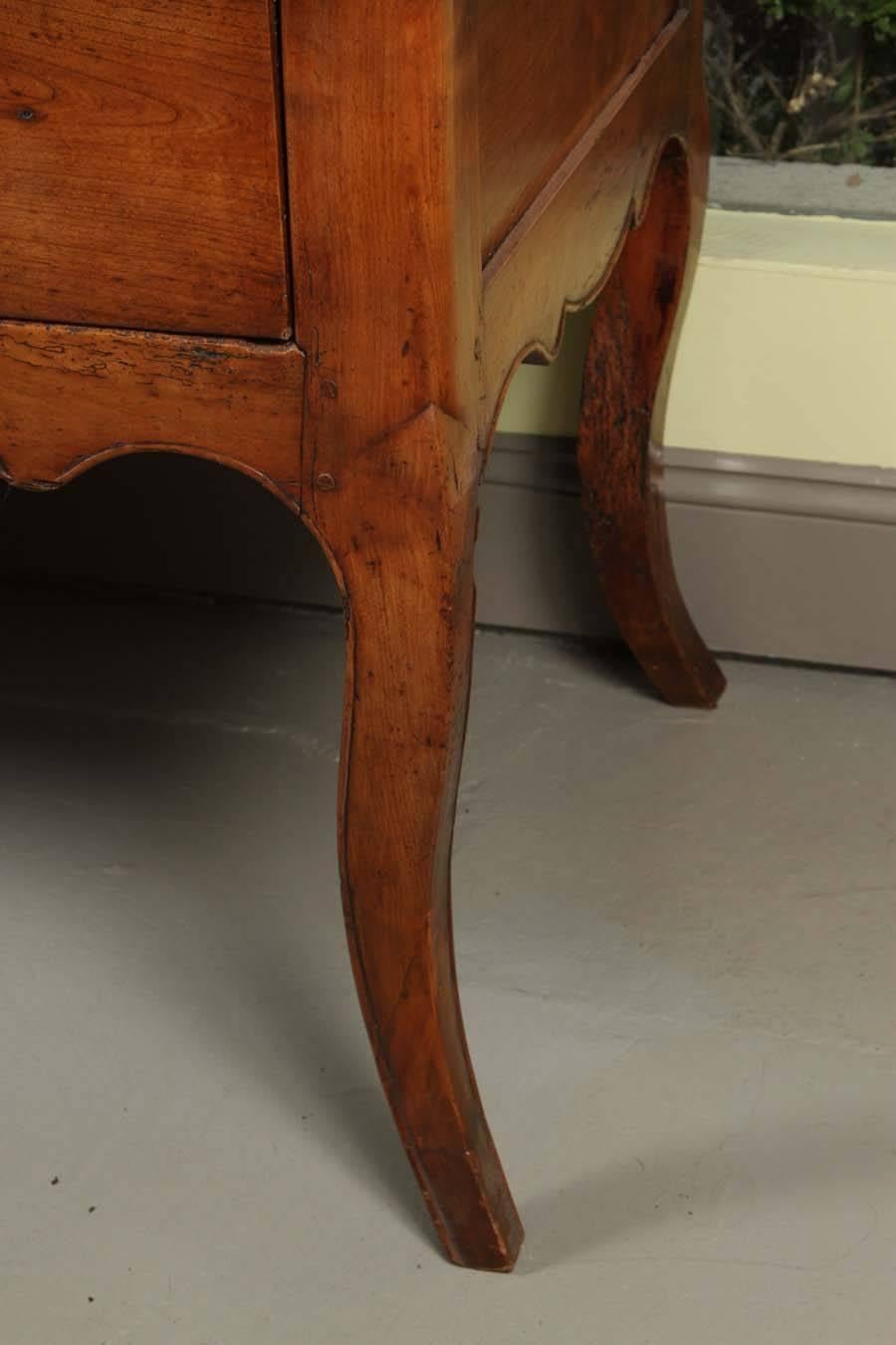 An Exceptional French Fruitwood Writing Table, circa 1830 For Sale 1