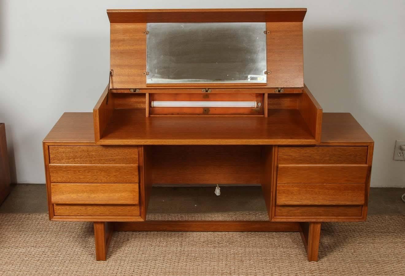 Paul Laszlo Vanity Cabinet Brown-Saltman, Designed circa 1950 1