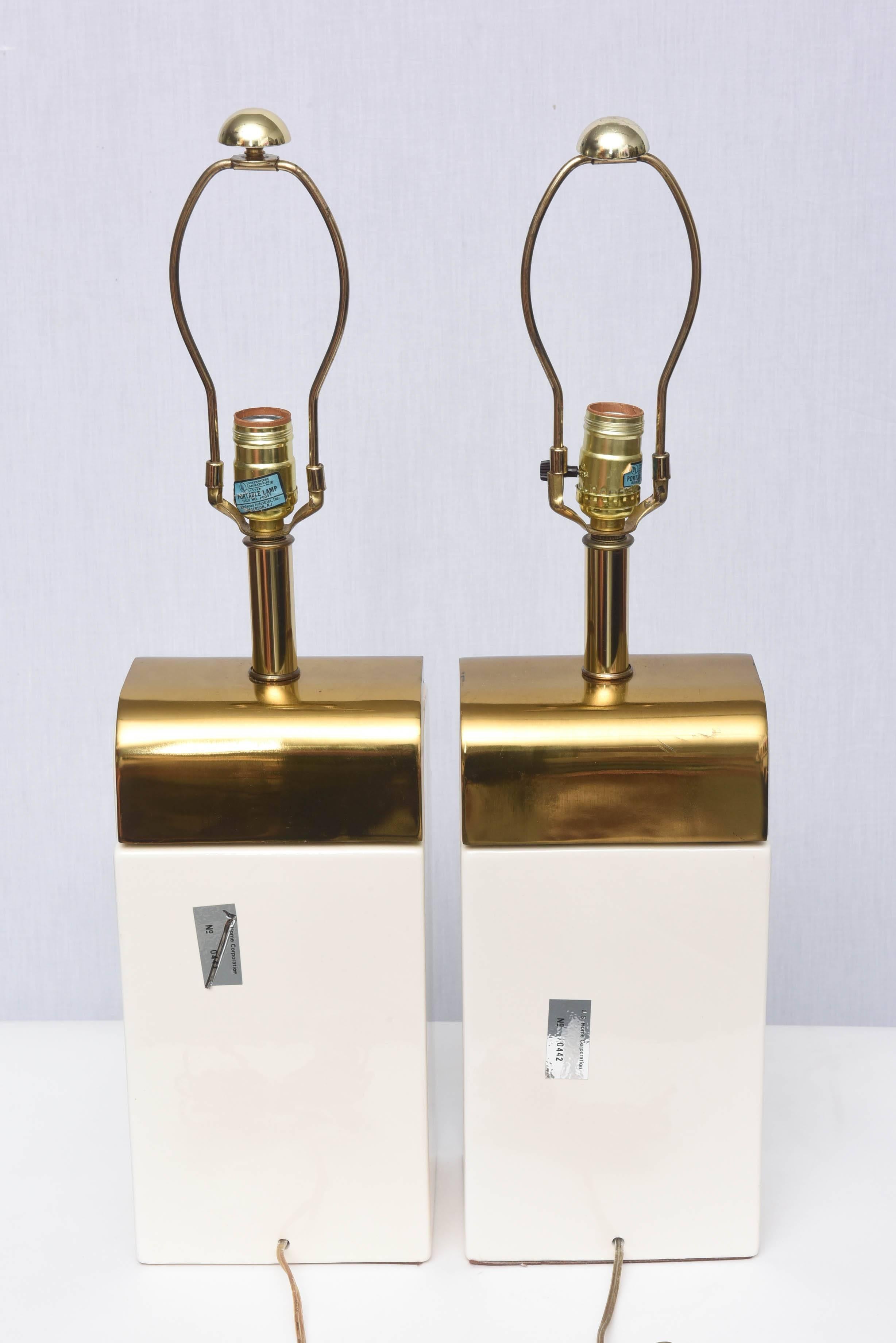 Pair of Amazing Mid-Century Ceramic and Brass Lamps, 1950s, USA In Excellent Condition In Miami, FL
