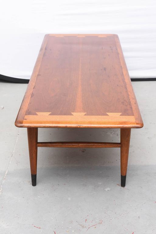 Lane Surf Board Coffee Table from Acclaim Series, USA, 1960s In Good Condition In Miami, FL