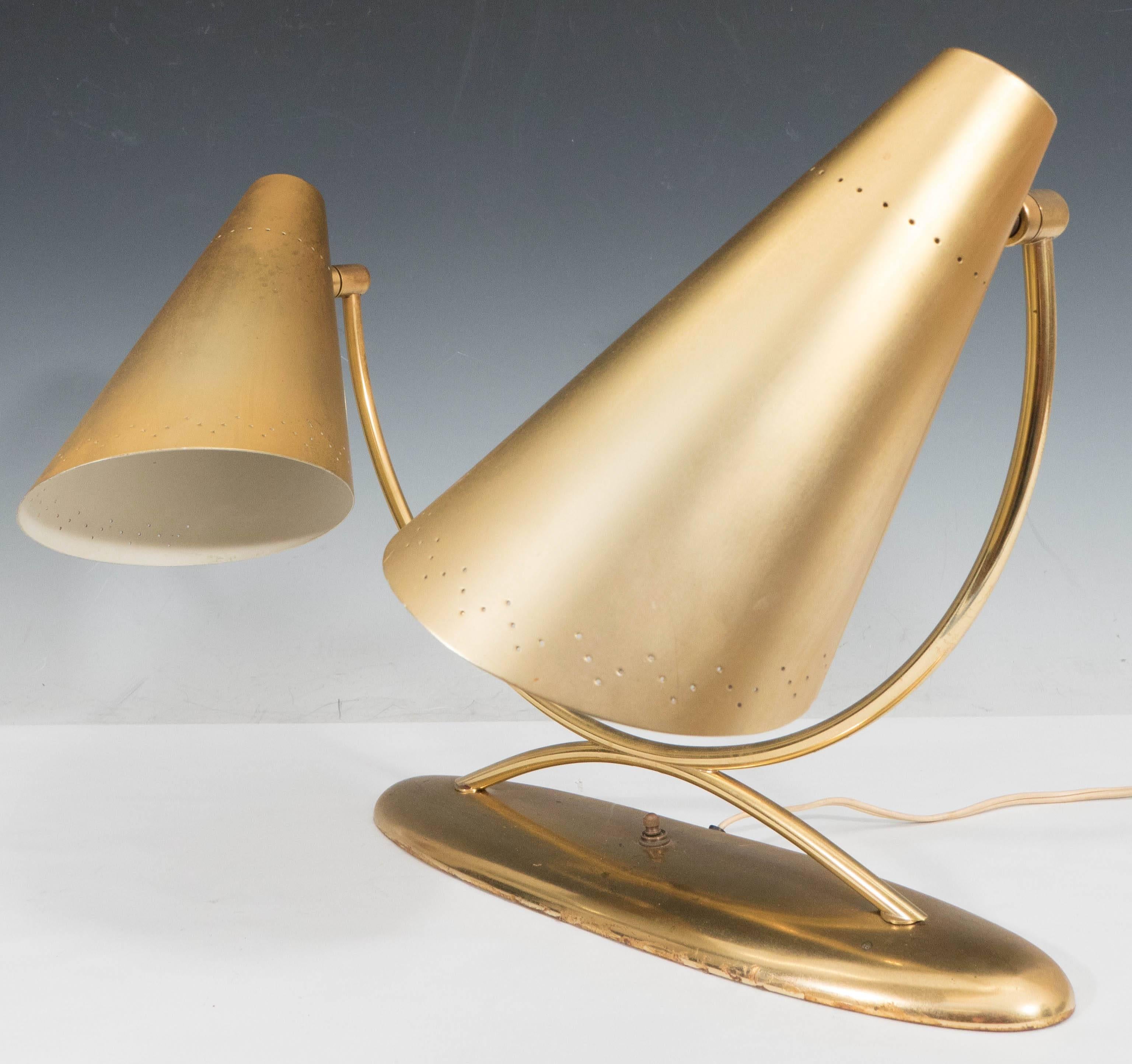 Mid-Century Modernist Two-Light Desk Lamp in Brass 2