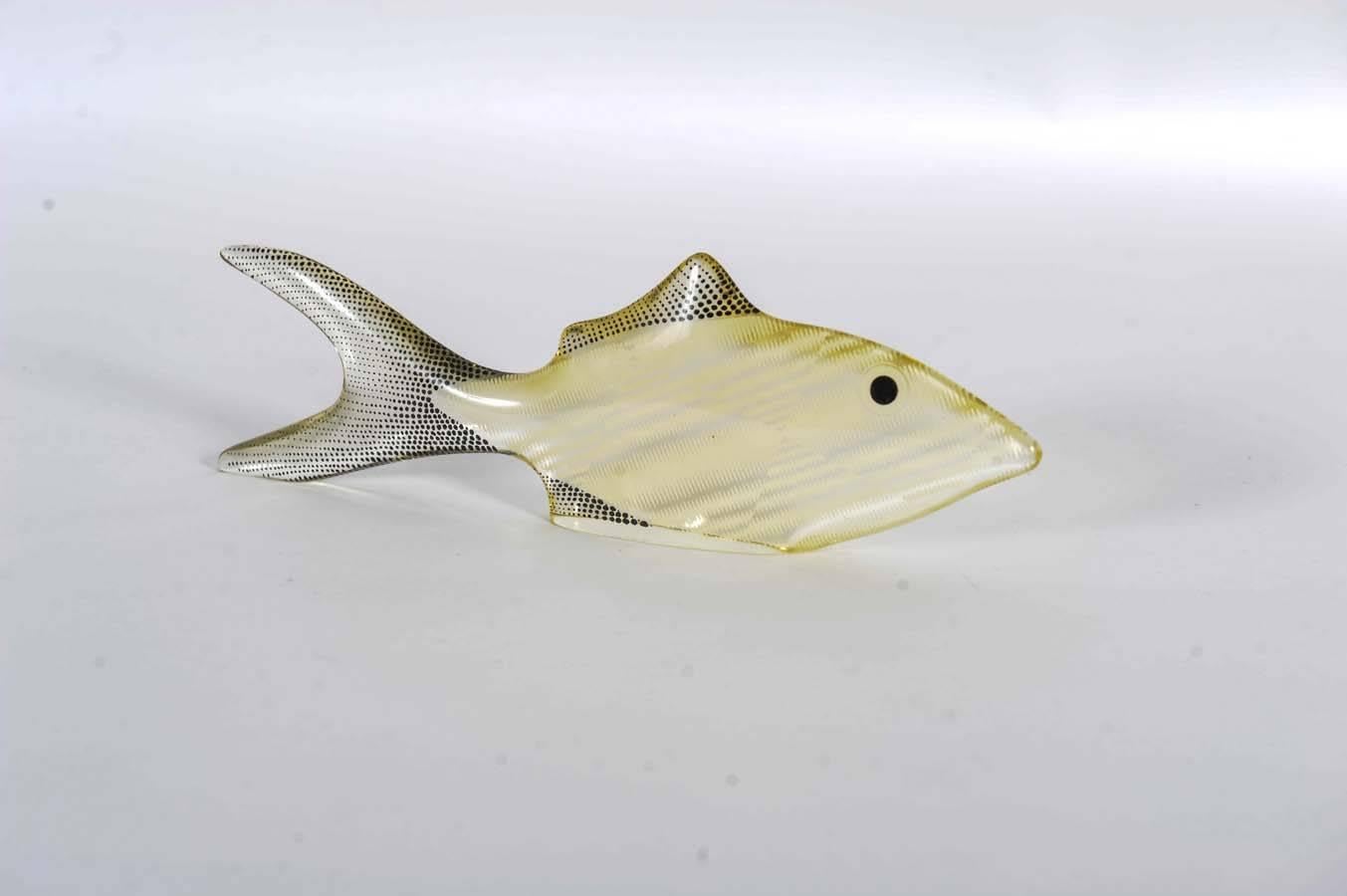 Mid-Century Modern Set of 3 Midcentury Lucite Fish Designed by Brazilian Artist Abraham Palatnik For Sale