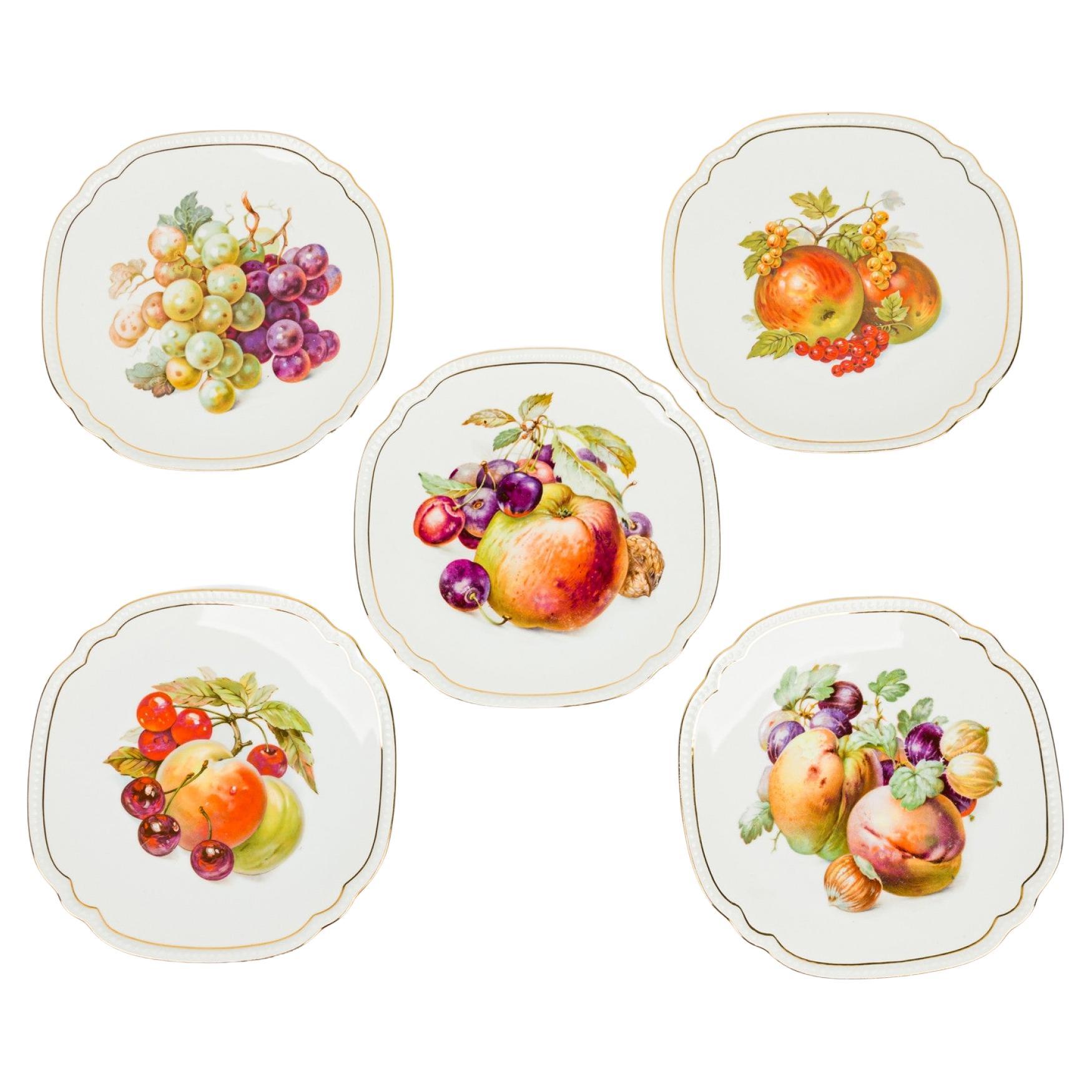 Set di 5 piatti da frutta in Cina dipinti a mano della metà del secolo scorso