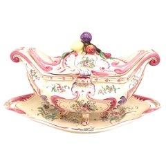 Soupière française victorienne à motif de fruits