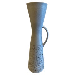 Brocca israeliana di metà secolo in ceramica smaltata Lapid Sgraffito
