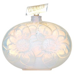 French Art Deco Caron Opalescent Perfume Bottle