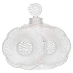 Bottiglia di profumo francese Art Deco Lalique Flower