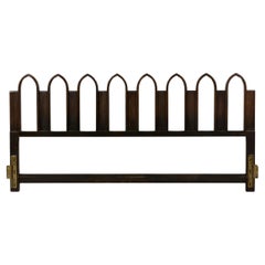 Harvey Probber Mid-Century American "Arch" King-Size Kopfteil aus Nussbaum