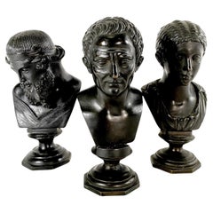 Set di 3 riduzioni in bronzo patinato in stile neoclassico italiano di busti di imperatori