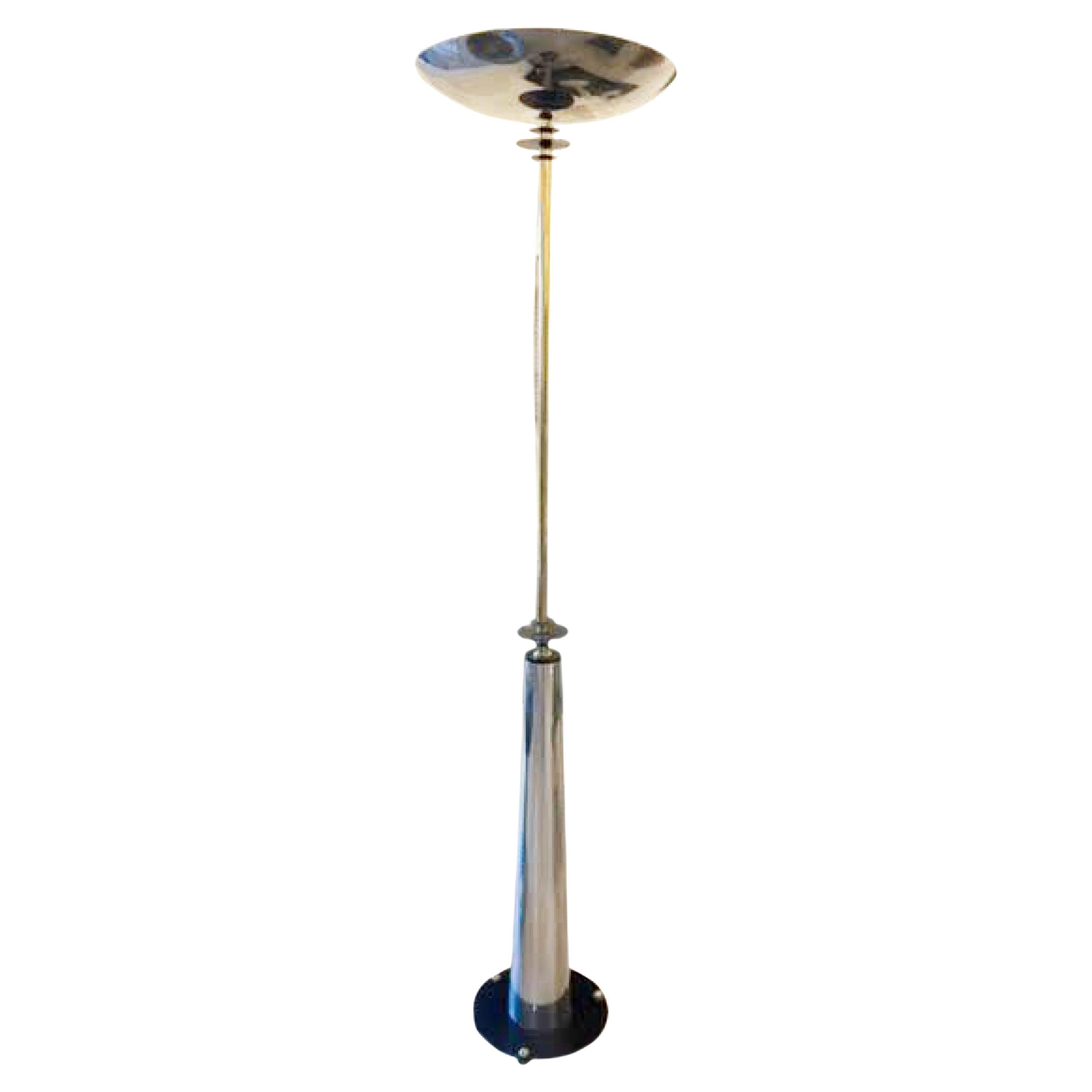 Paire de lampadaires italiens de style Art Déco chromés