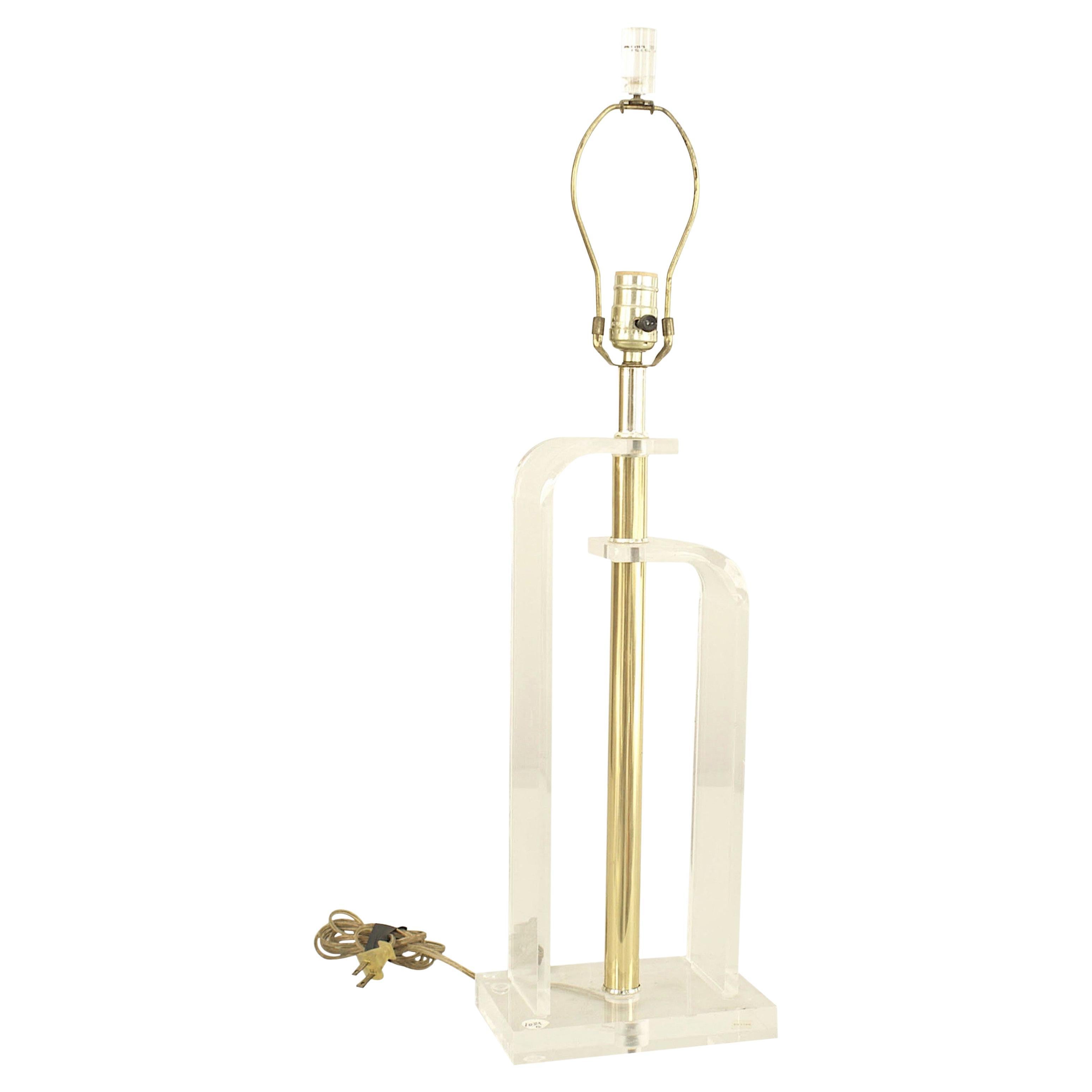 Lampada da tavolo americana di metà secolo in cromo e lucite
