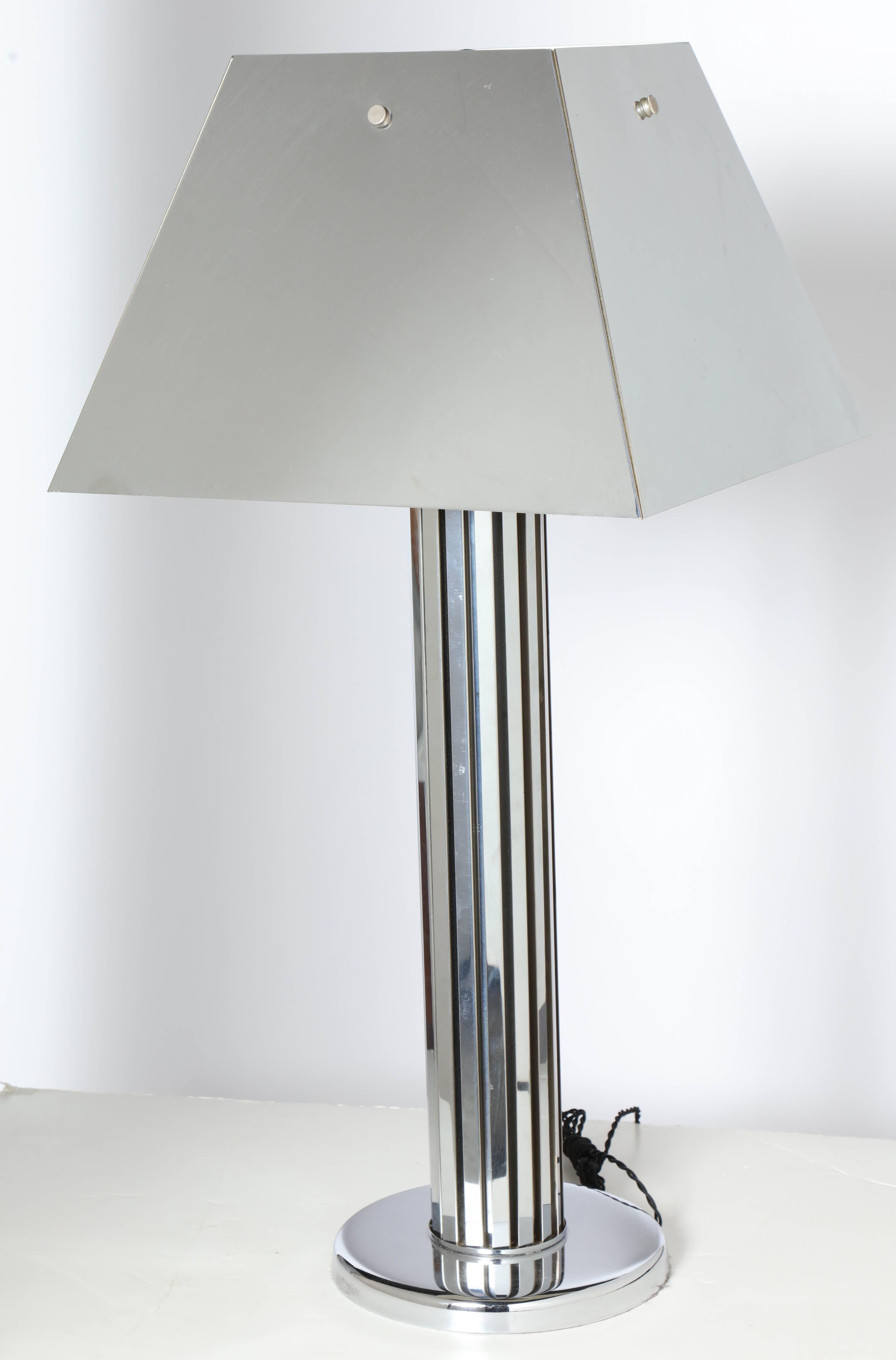 Substantial Curtis Jere Modern, Architectural All Chrome Table Lamp with Square Chrome Shade, Early 1970's. Featuring a Chrome-plated Steel Shade, paneled cylindrical central column and round 10D Chrome base. Sculptural. Dimensional. Statement