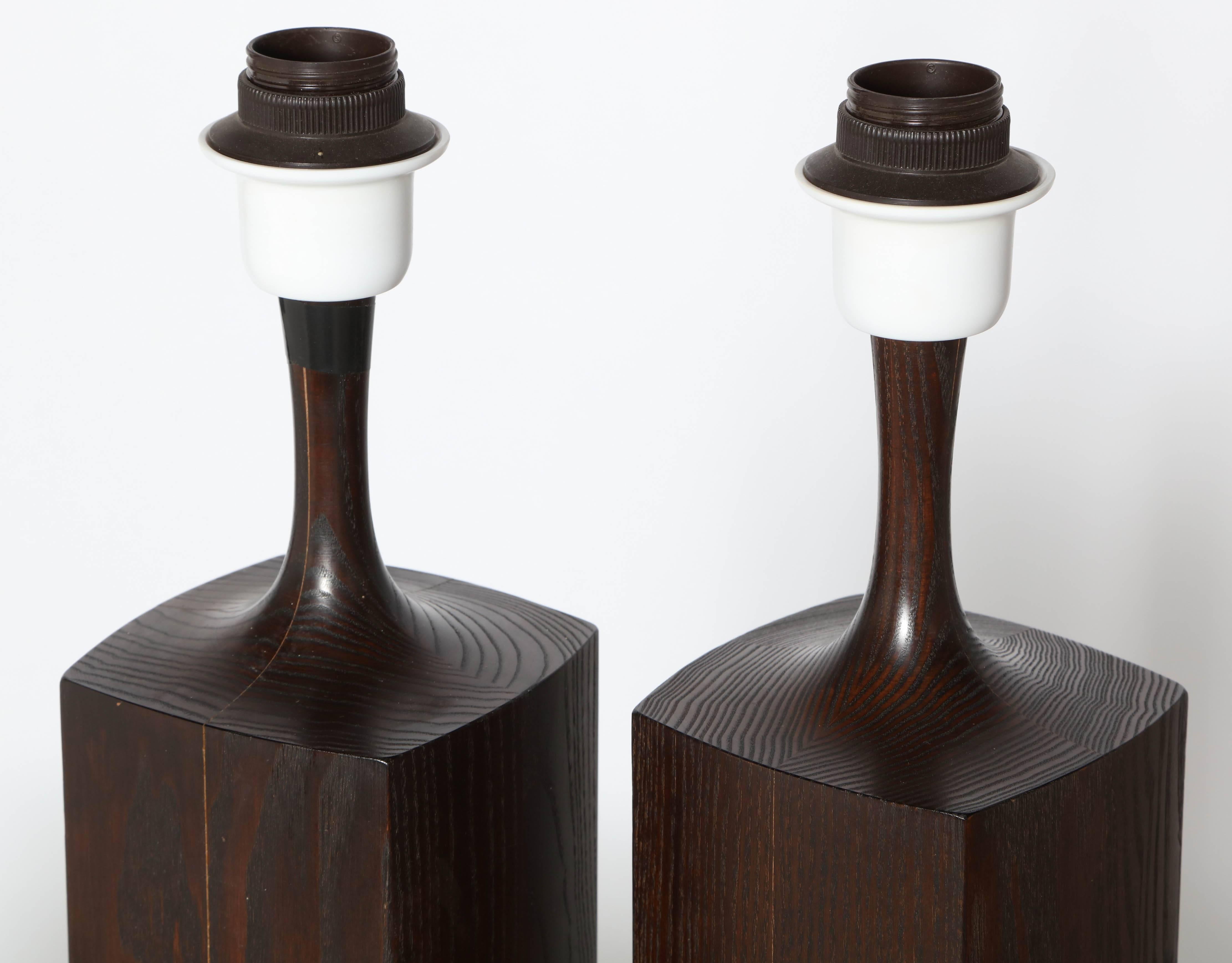 Pair of Danish Modern Dark Oak Tower Table Lamps with Jacobean finish, C. 1970s  In Good Condition In Bainbridge, NY