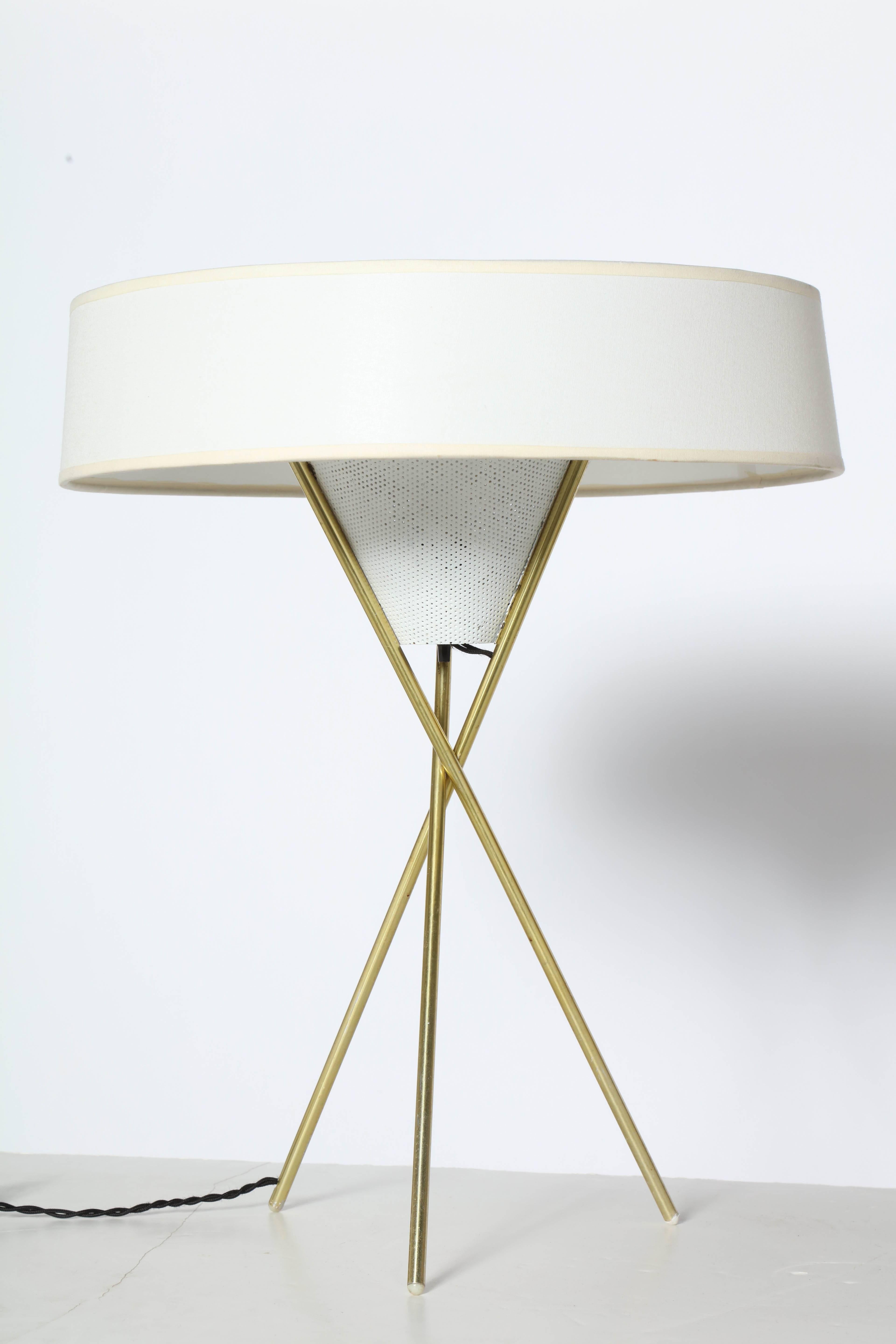 Gerald Thurston for Lightolier Brass Tripod Table Lamp with White Linen Shade 2