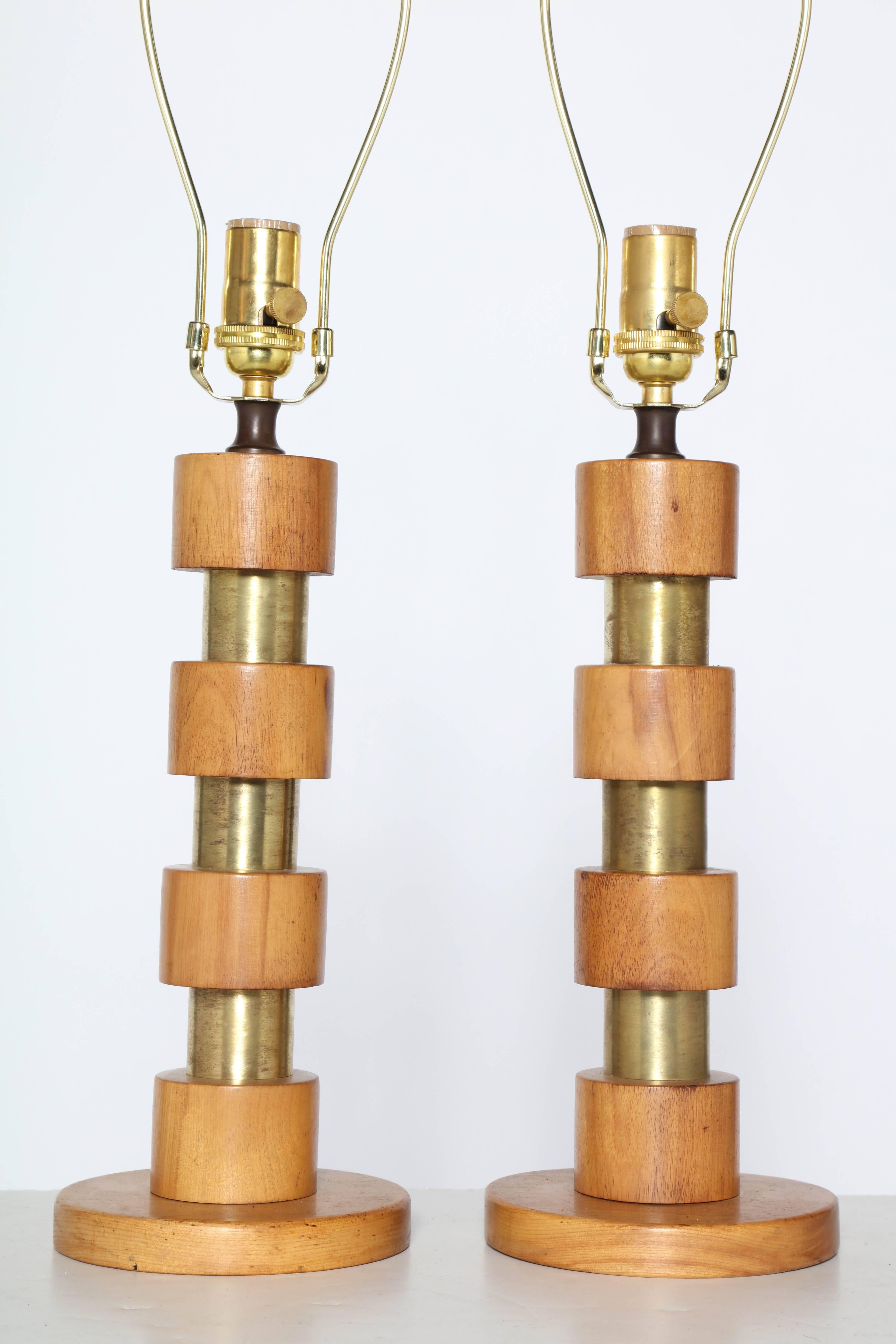 American Pair of Russel Wright Style Machine Age Stacked Maple and Brass Table Lamps