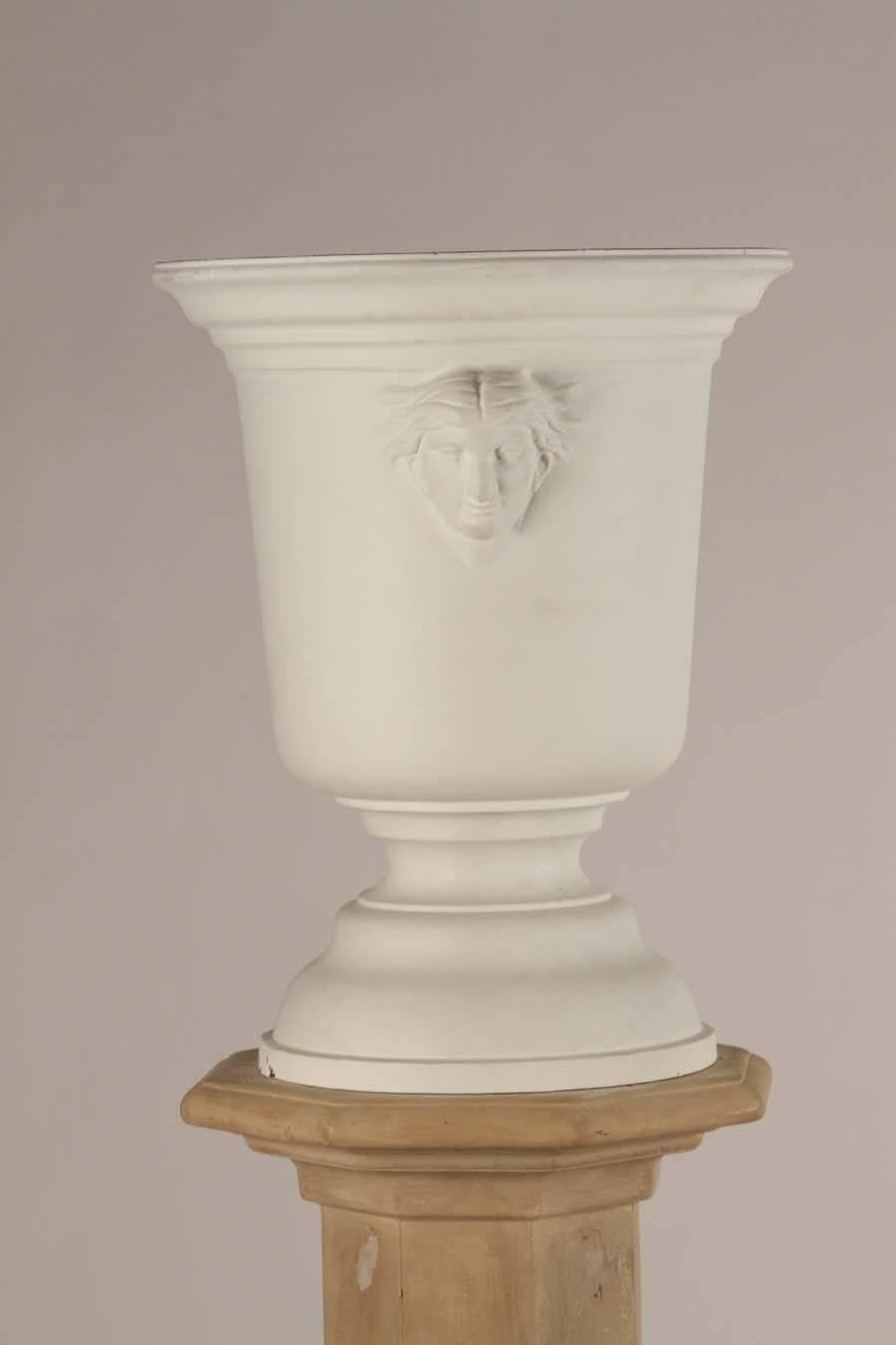 Contemporary Pair of Urns on Columns Light Fixtures For Sale