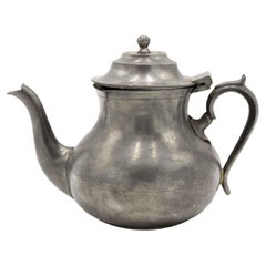 Englische Teekanne im Renaissance-Stil aus Zinn