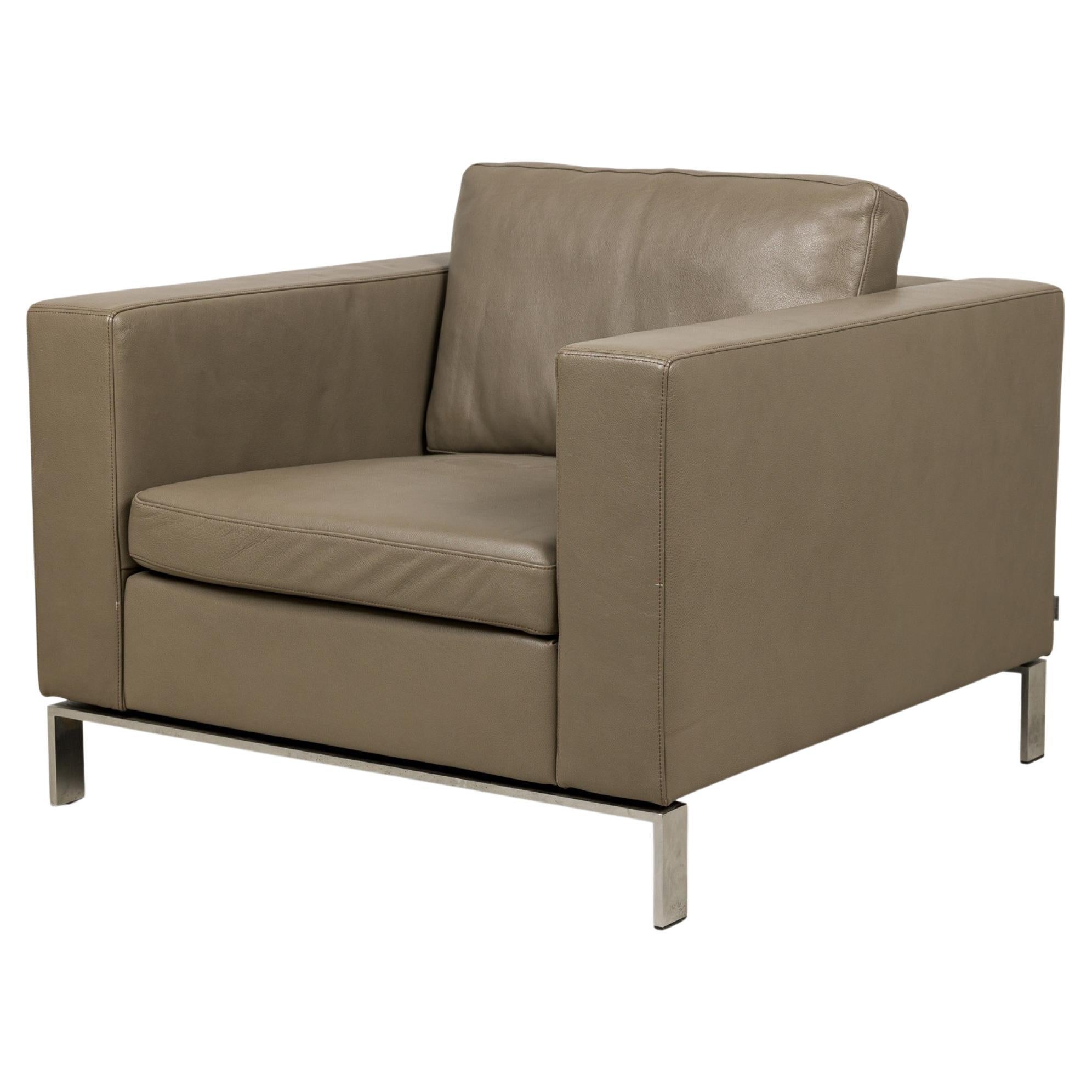 Walter Knoll Contemporary Gray Leather Arm Chair