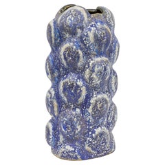 Gary Dipasquale Zeitgenössische Vase mit weißer strukturierter Außenseite und schwarzer Innenseite