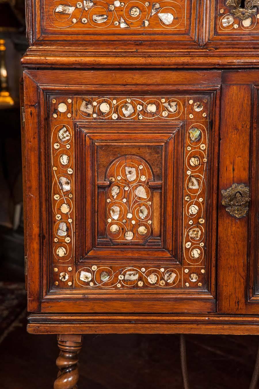17th Century Indo-Portuguese Walnut Cabinet on Stand with mother-of-pearl inlay In Excellent Condition In London, GB