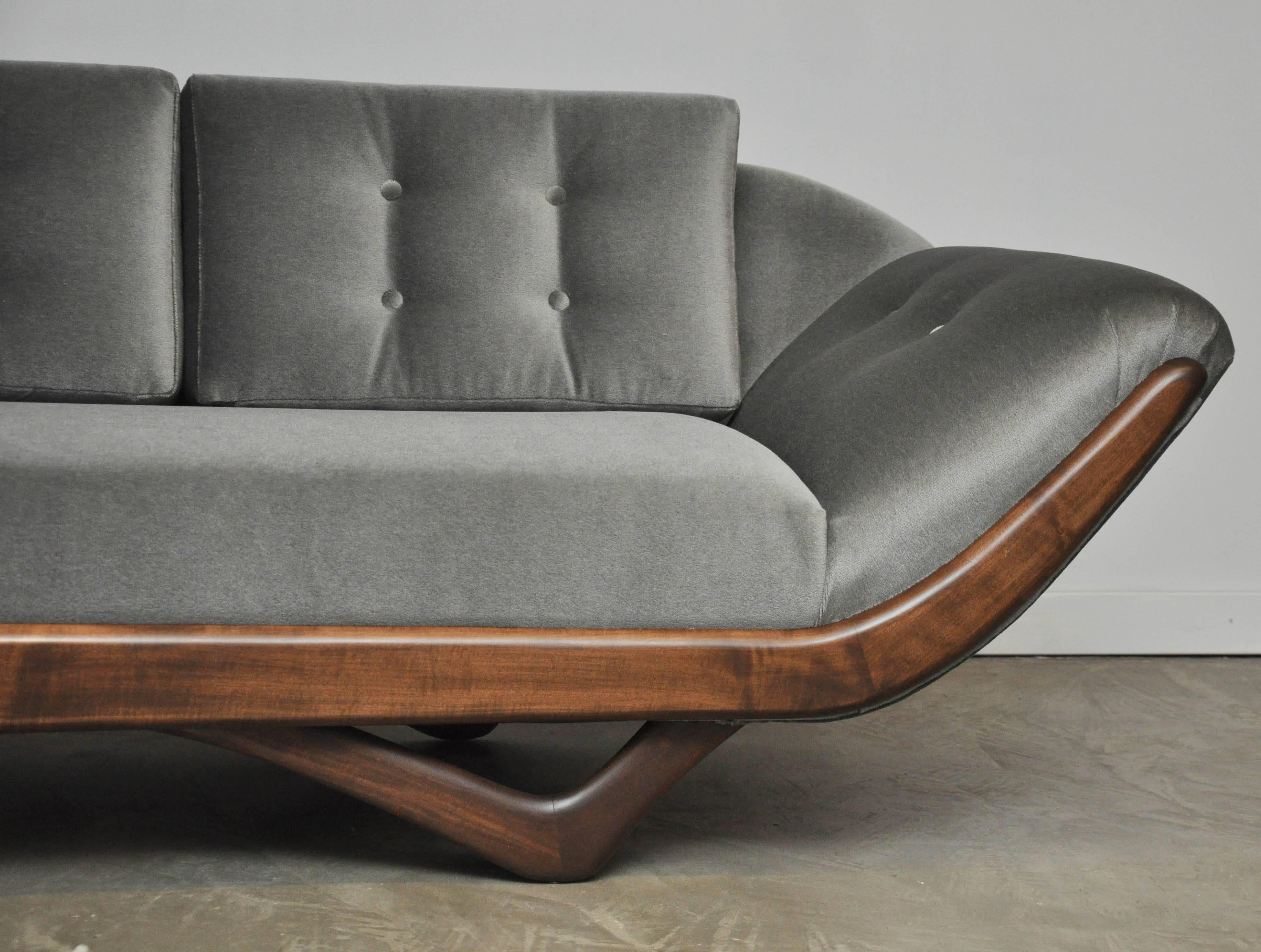 Gondola sofa by Adrian Pearsall. Beautiful sculptural form. Fully restored walnut frame. Newly upholstered in grey mohair.
 