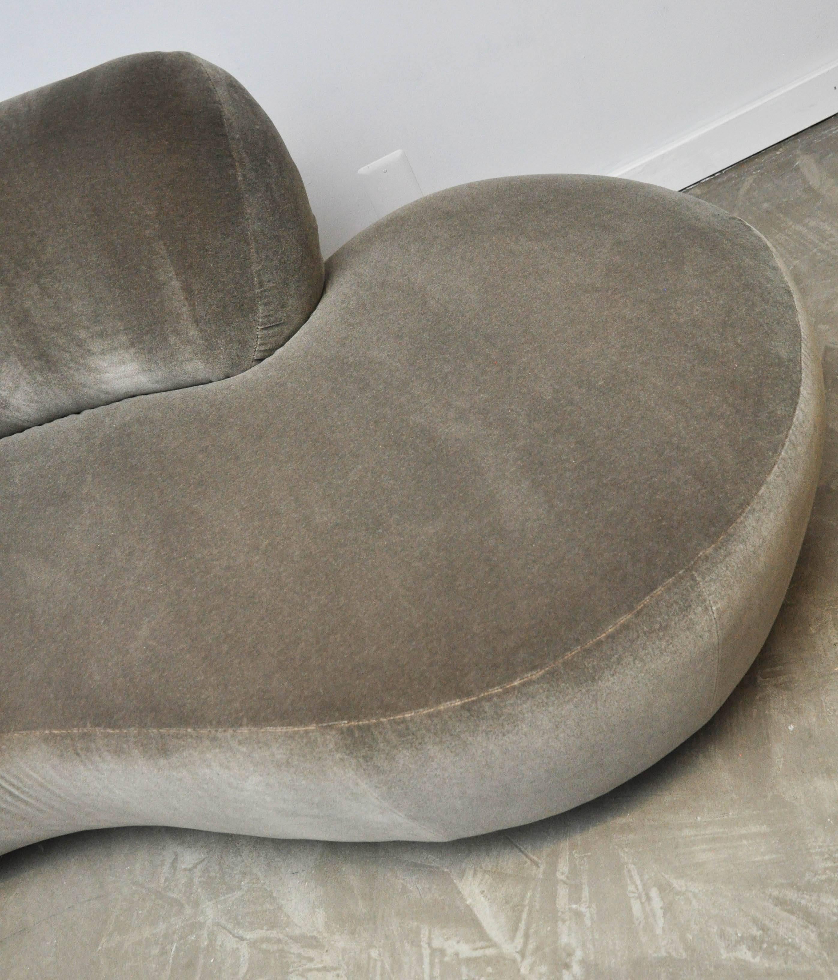 American Vladimir Kagan Serpentine Sofa