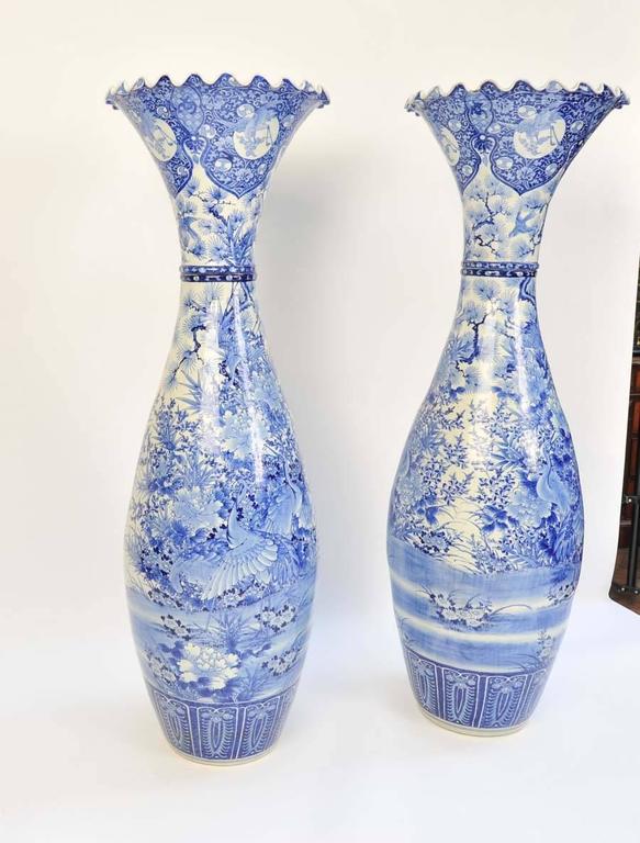 Monumental Pair of C19th Japanese Blue and White Vases, For Sale at 1stDibs