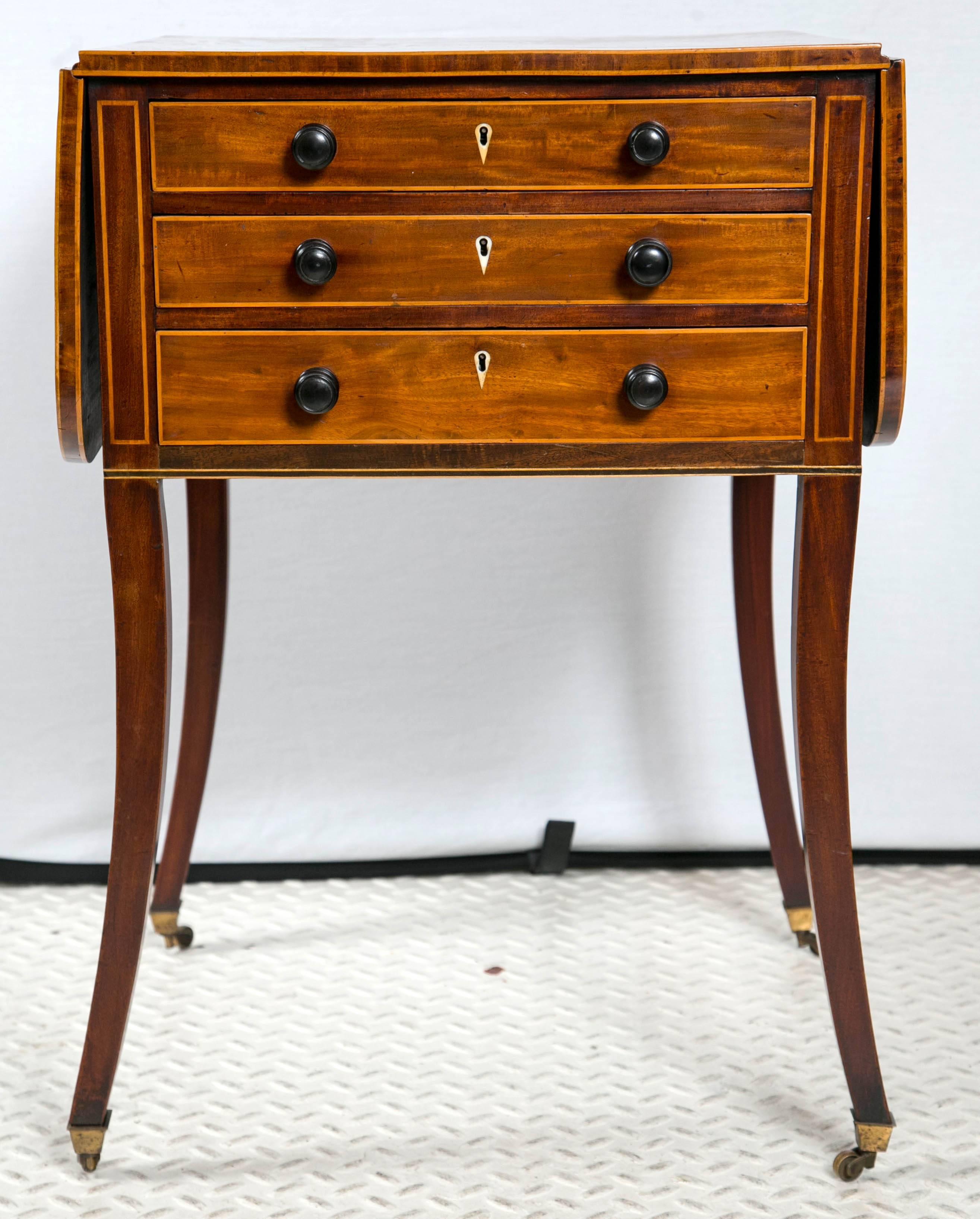 Antique Regency Mahogany Drop-Leaf Side Table 4