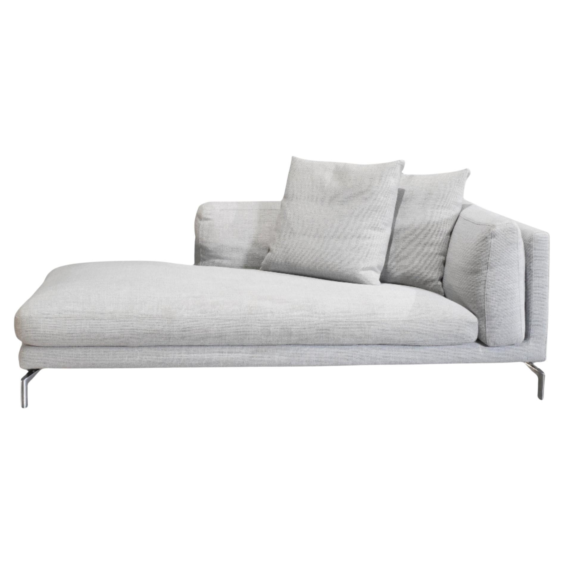 Chaise Como grise DWR de Giorgio Soressi