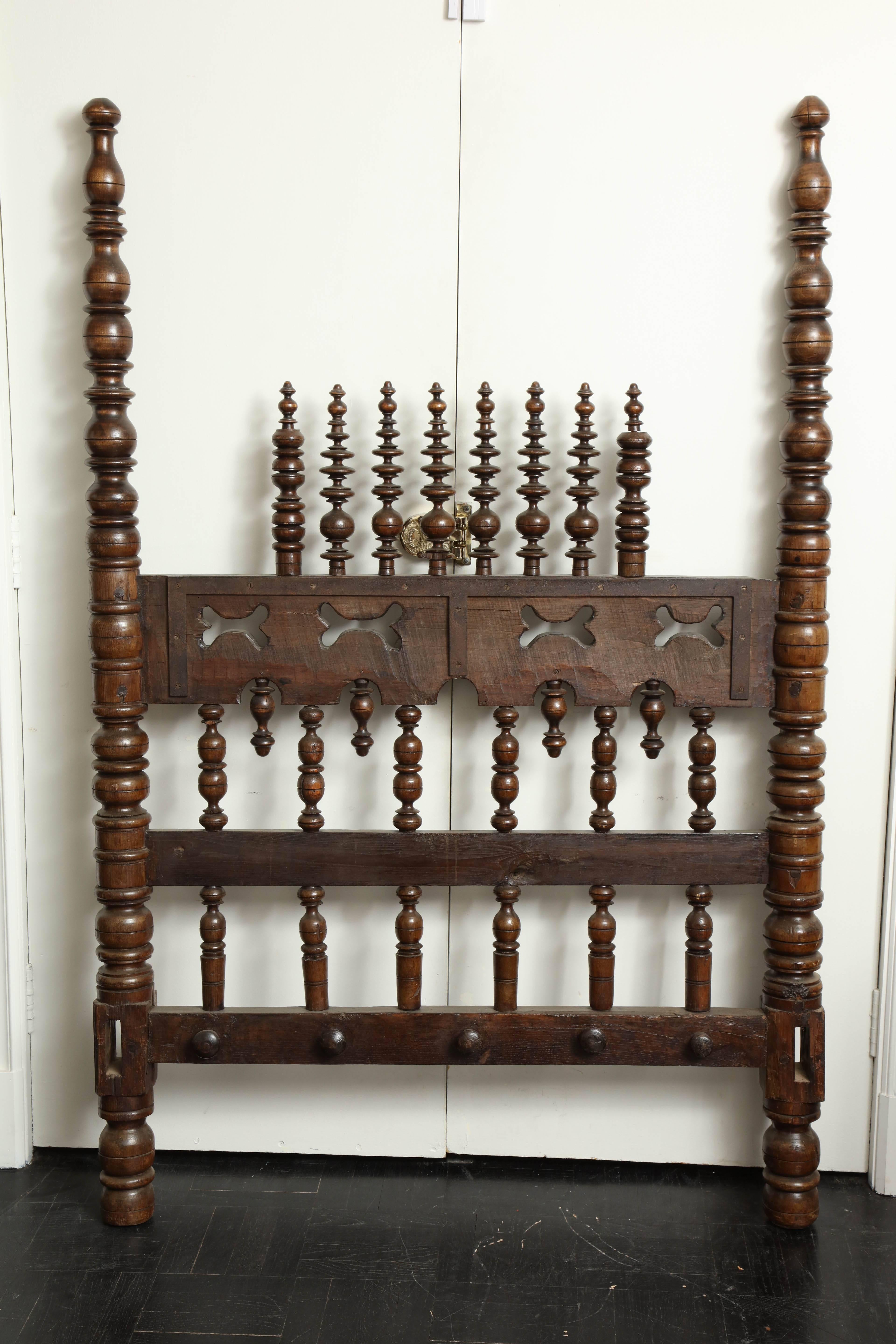 portuguese bed