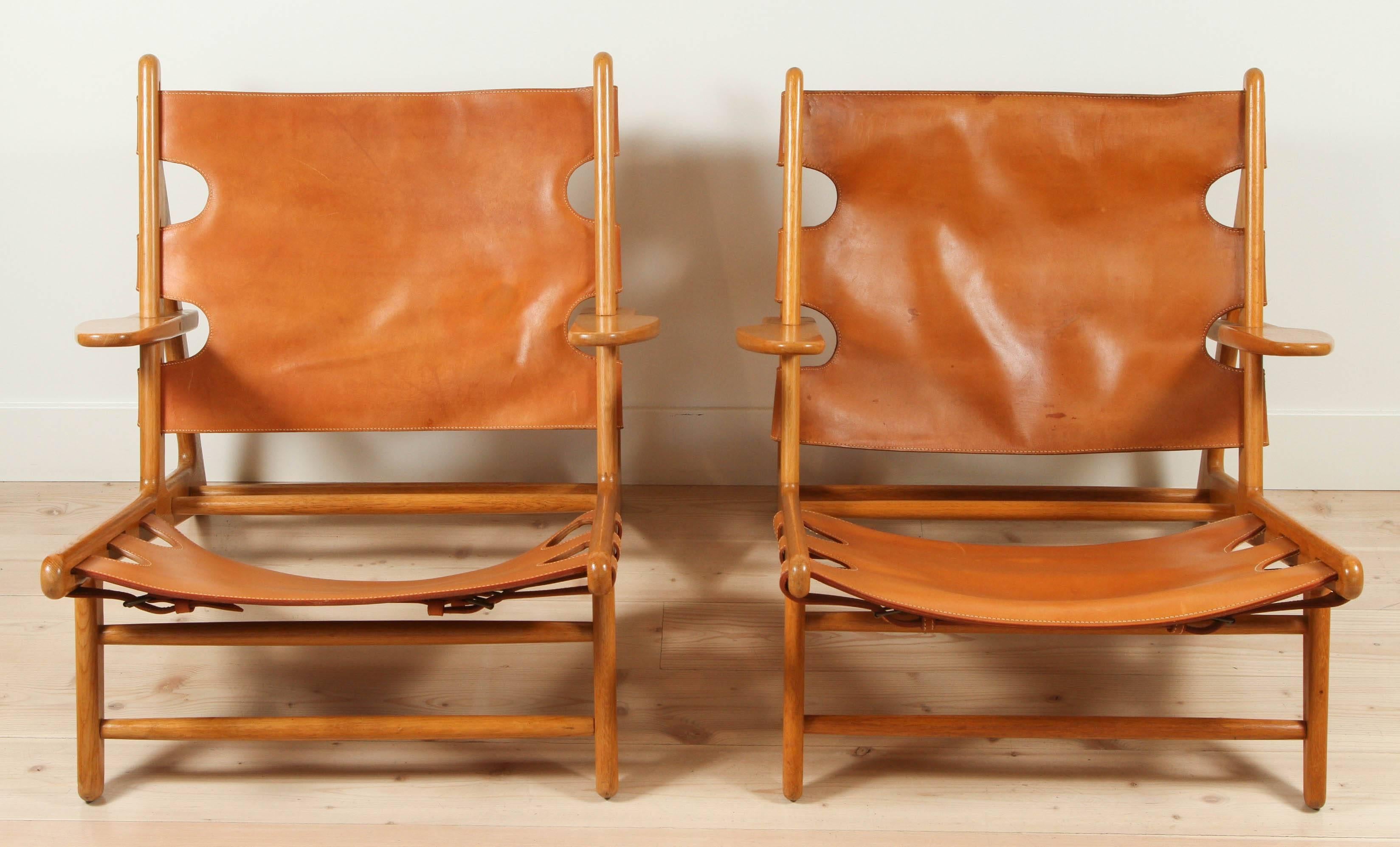 Pair of leather hunting chairs by Børge Mogensen.