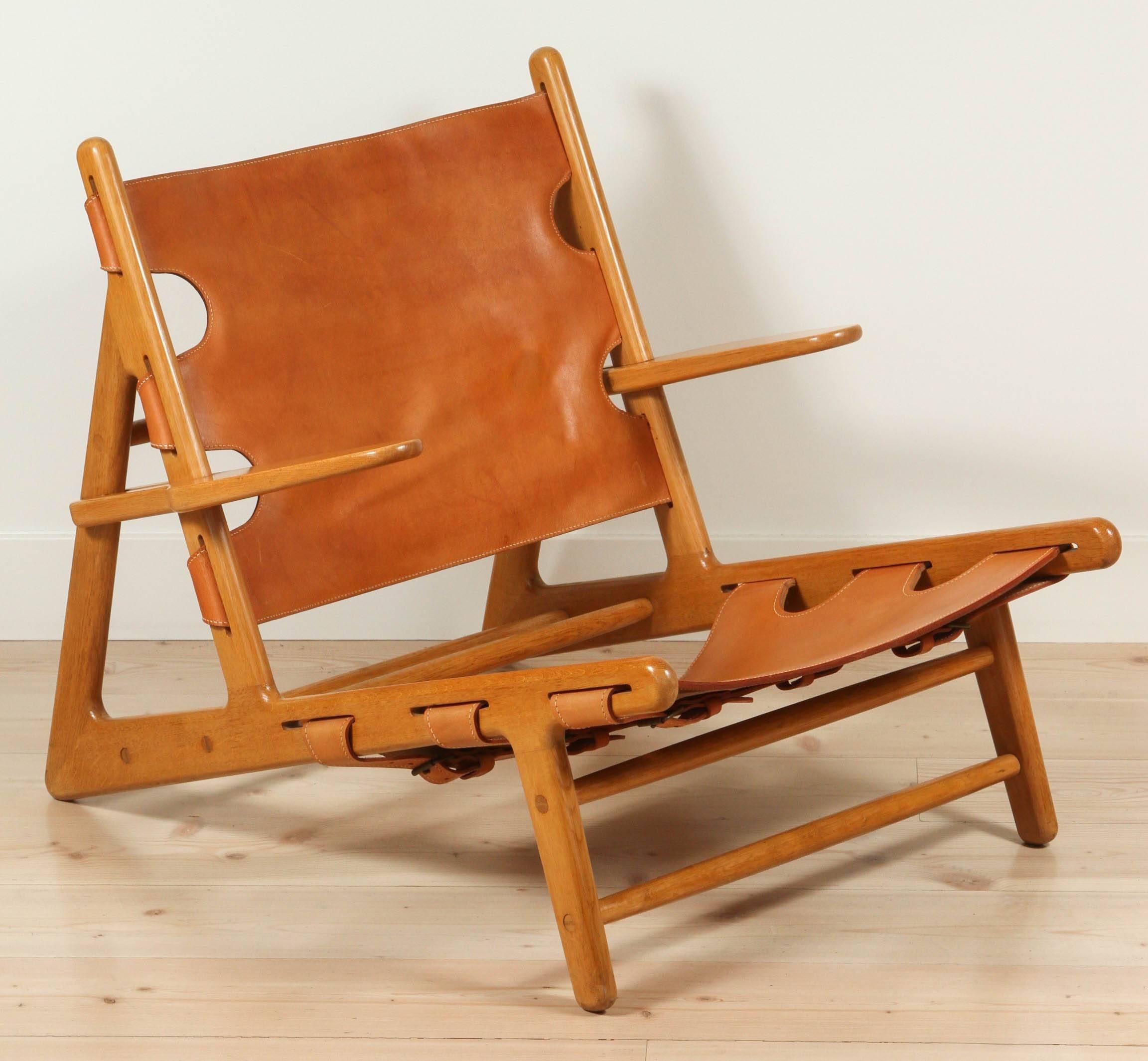 Mid-Century Modern Pair of Leather Hunting Chairs by Børge Mogensen