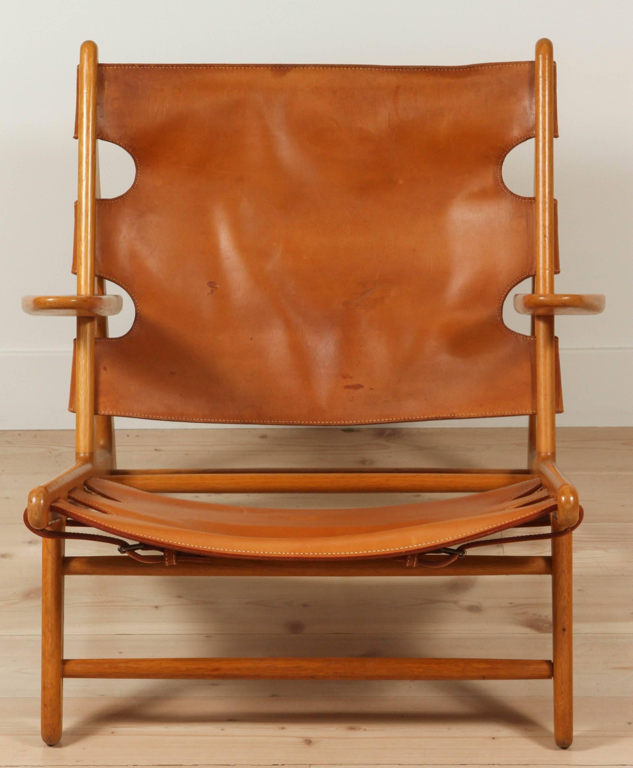 Pair of Leather Hunting Chairs by Børge Mogensen In Excellent Condition In Los Angeles, CA