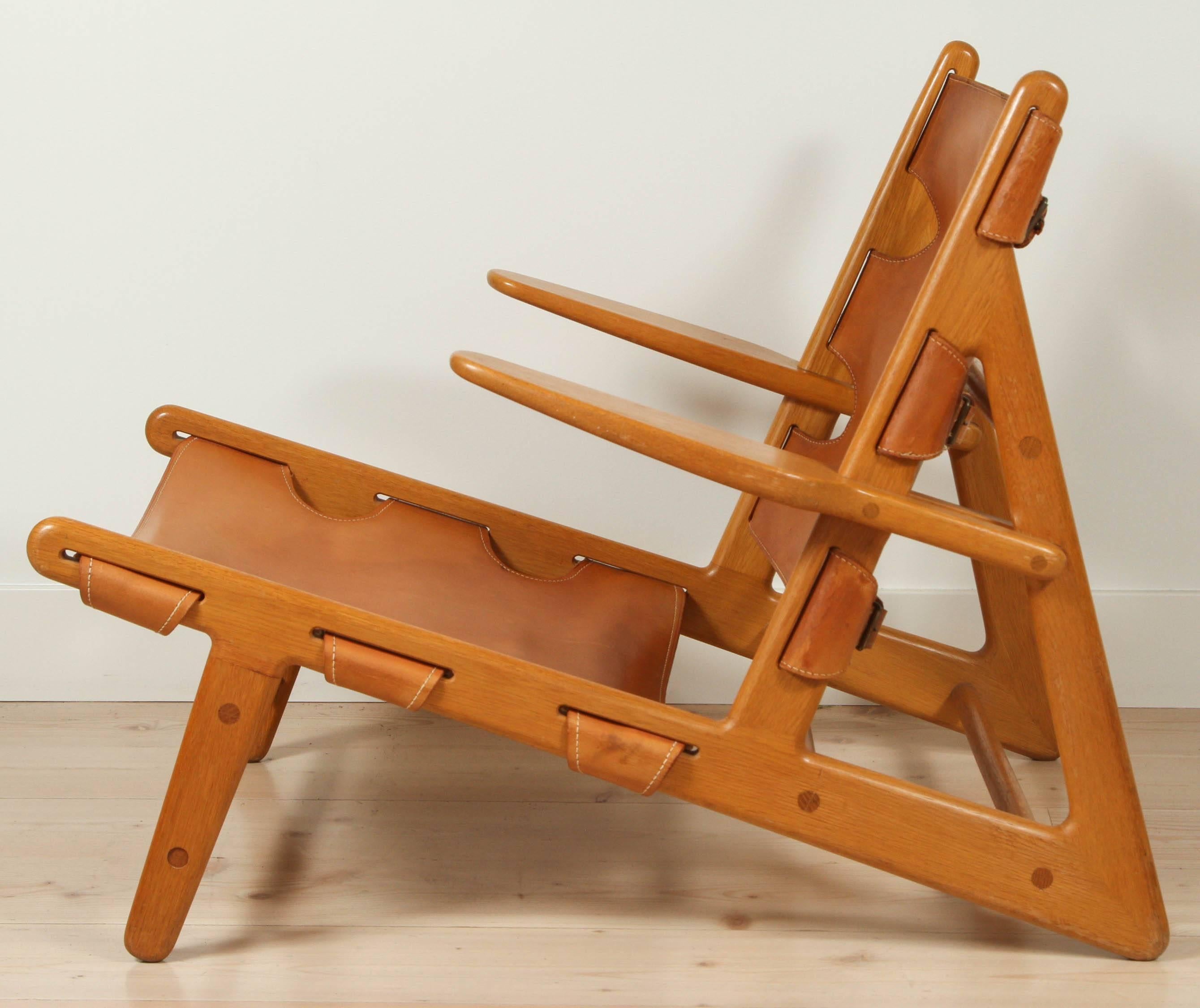 Mid-20th Century Pair of Leather Hunting Chairs by Børge Mogensen