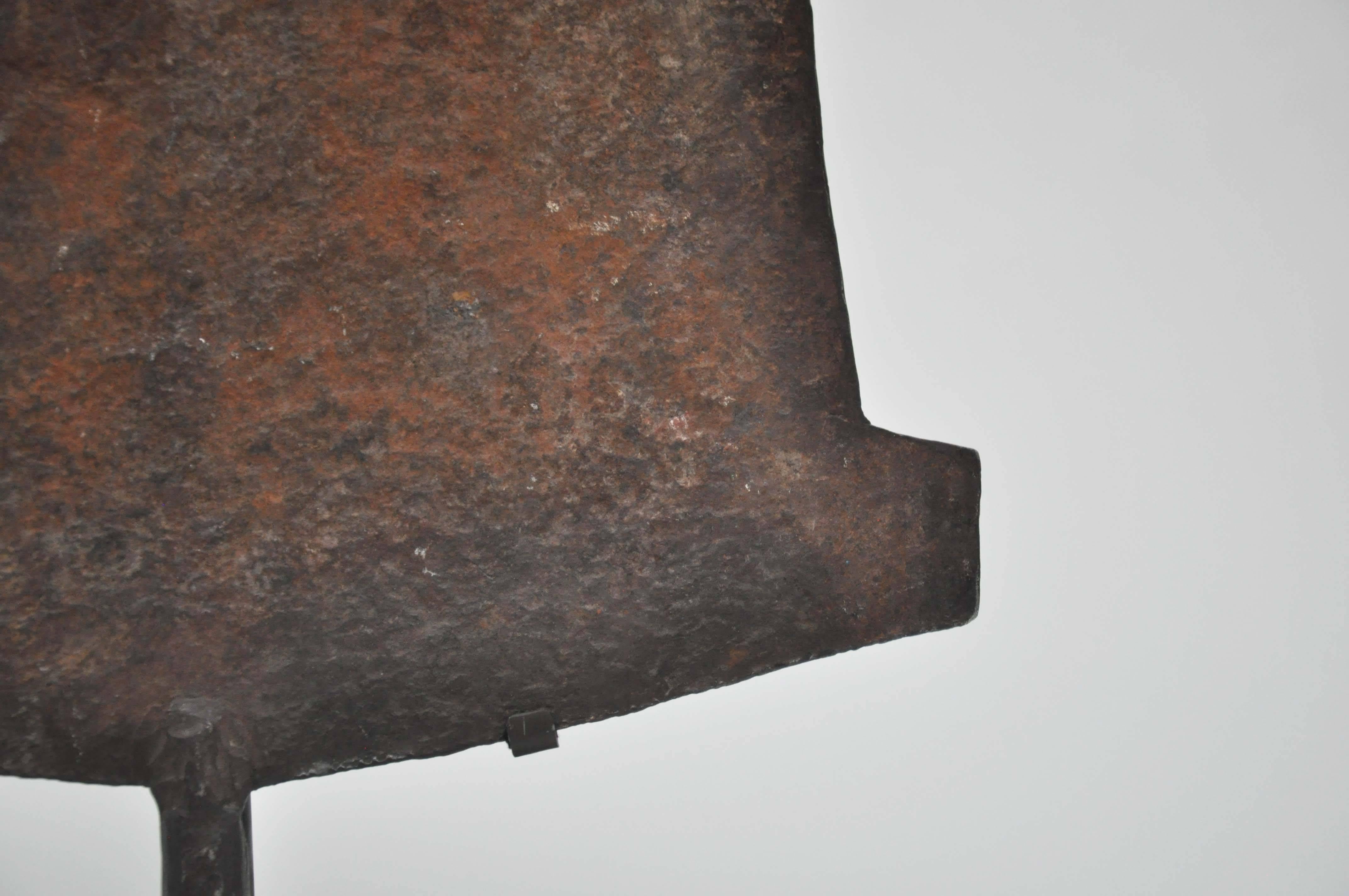  Early 19th Century Nigerian Iron Shield/Currency In Good Condition For Sale In Chicago, IL
