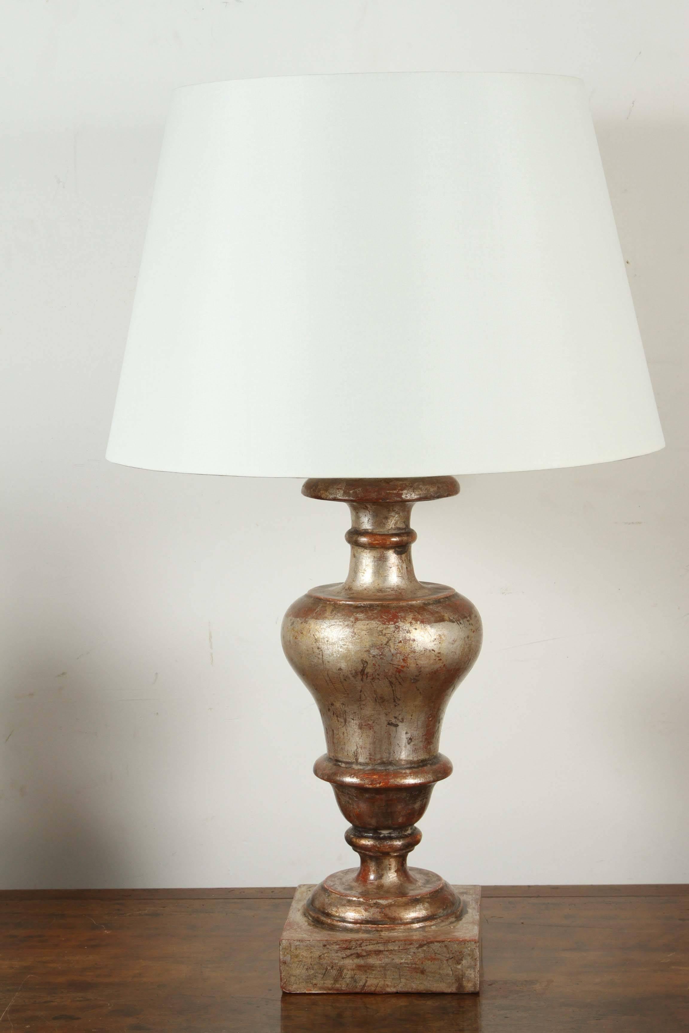 XXIe siècle et contemporain Lampes de table florentines argentées et dorées en vente