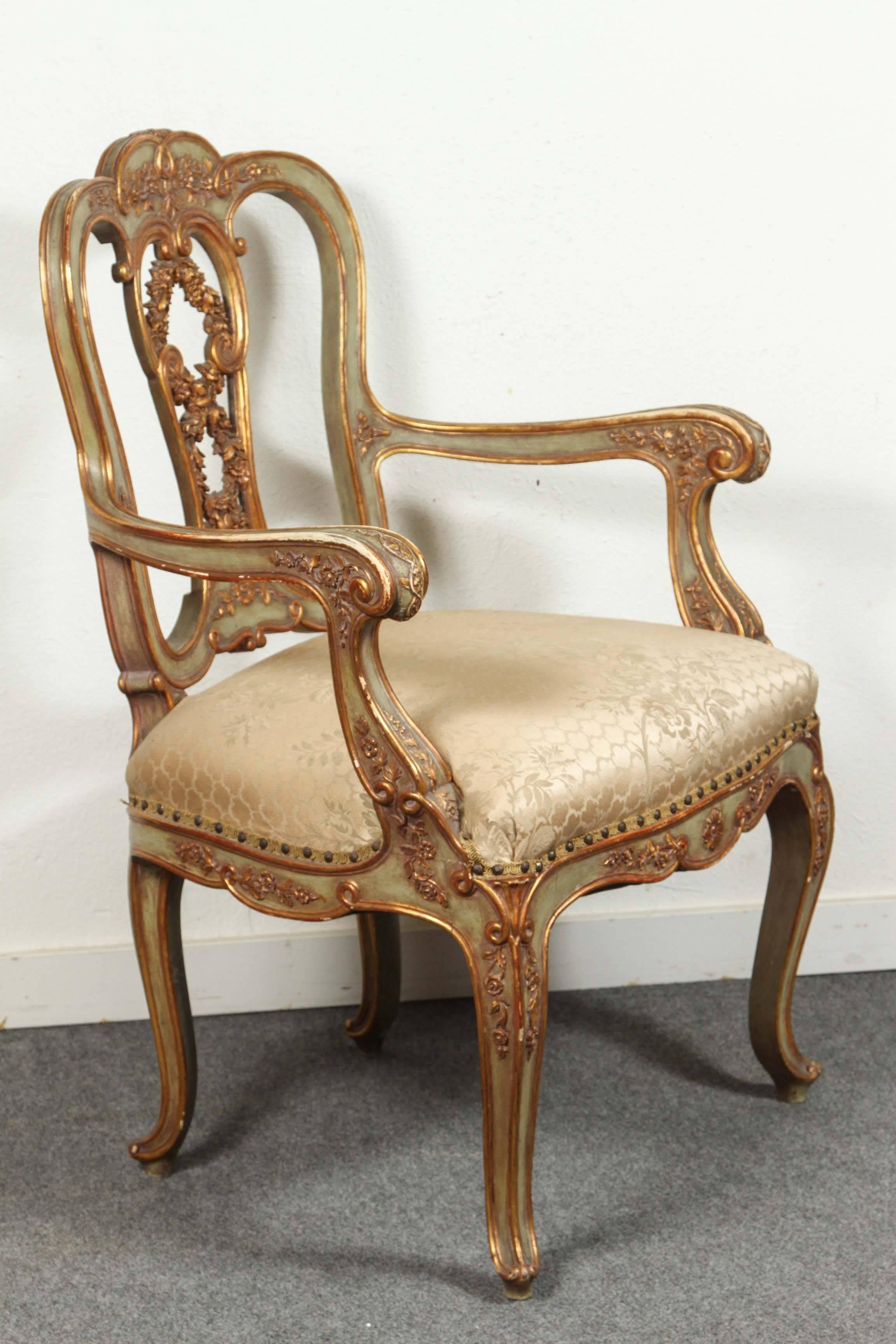 Pair of Gilded, Venetian Armchairs In Excellent Condition In Newport Beach, CA