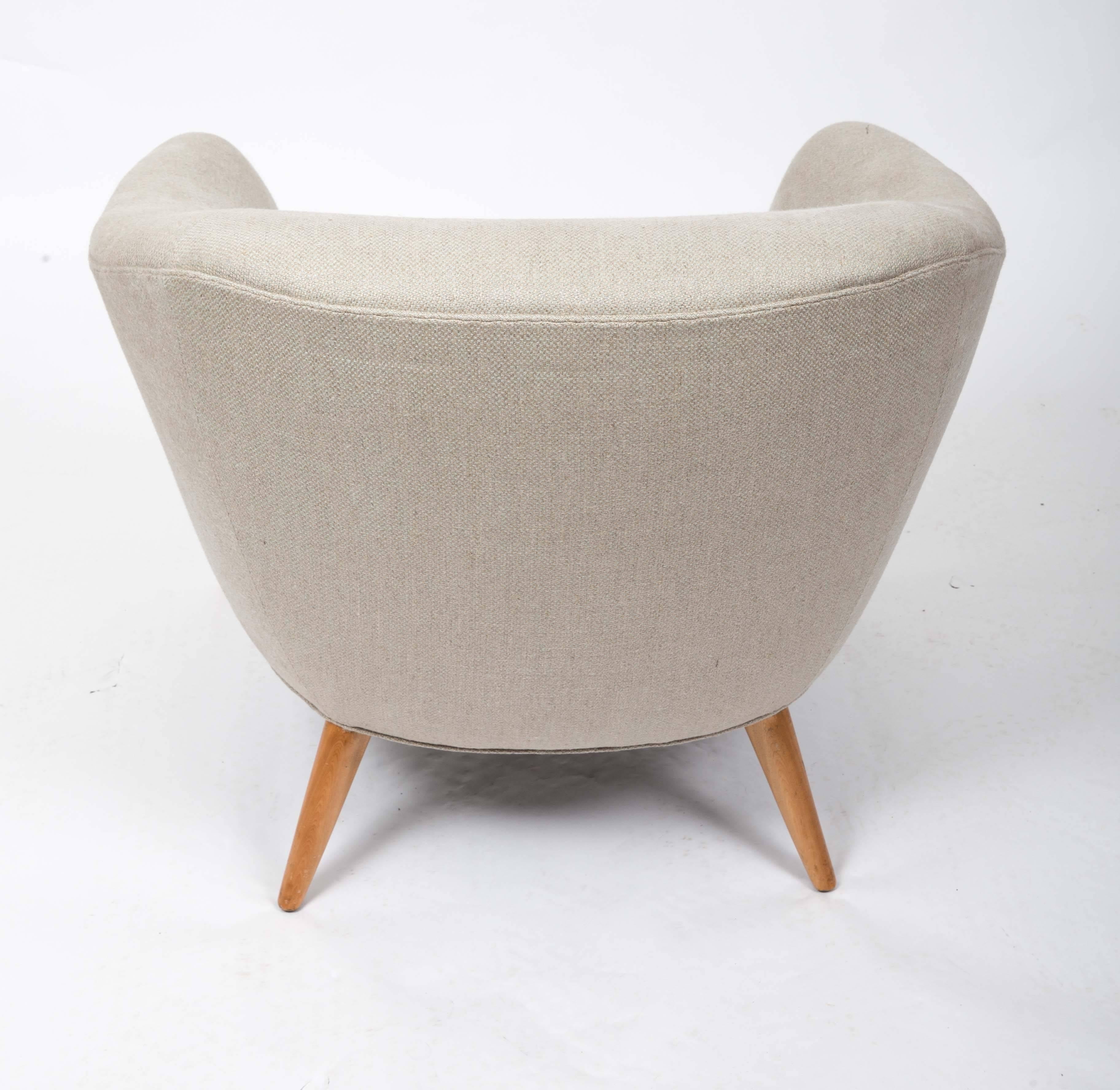 mid century bucket chair