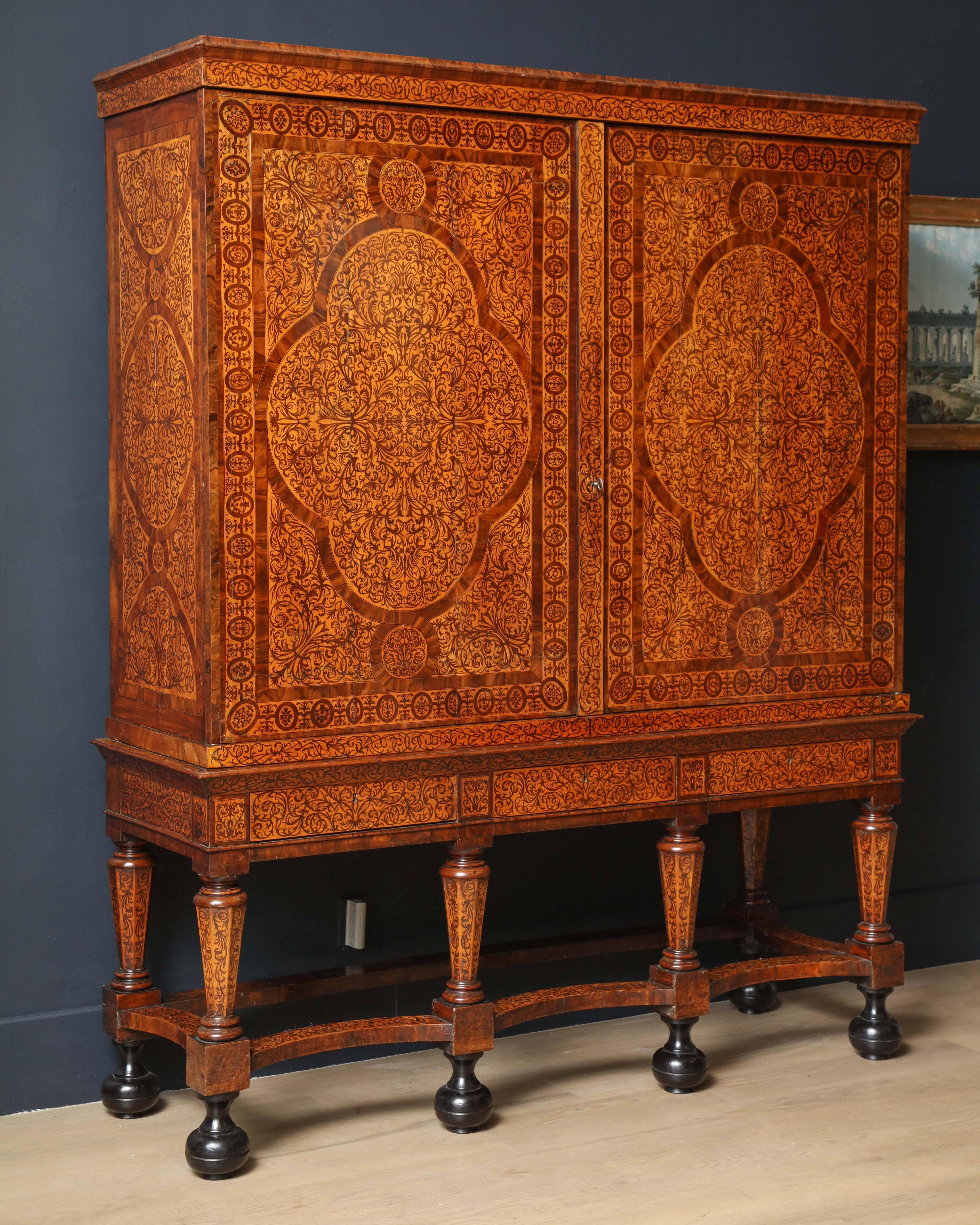 Dutch William and Mary Seaweed Marquetry Cabinet on Stand, Circa 1690 For Sale