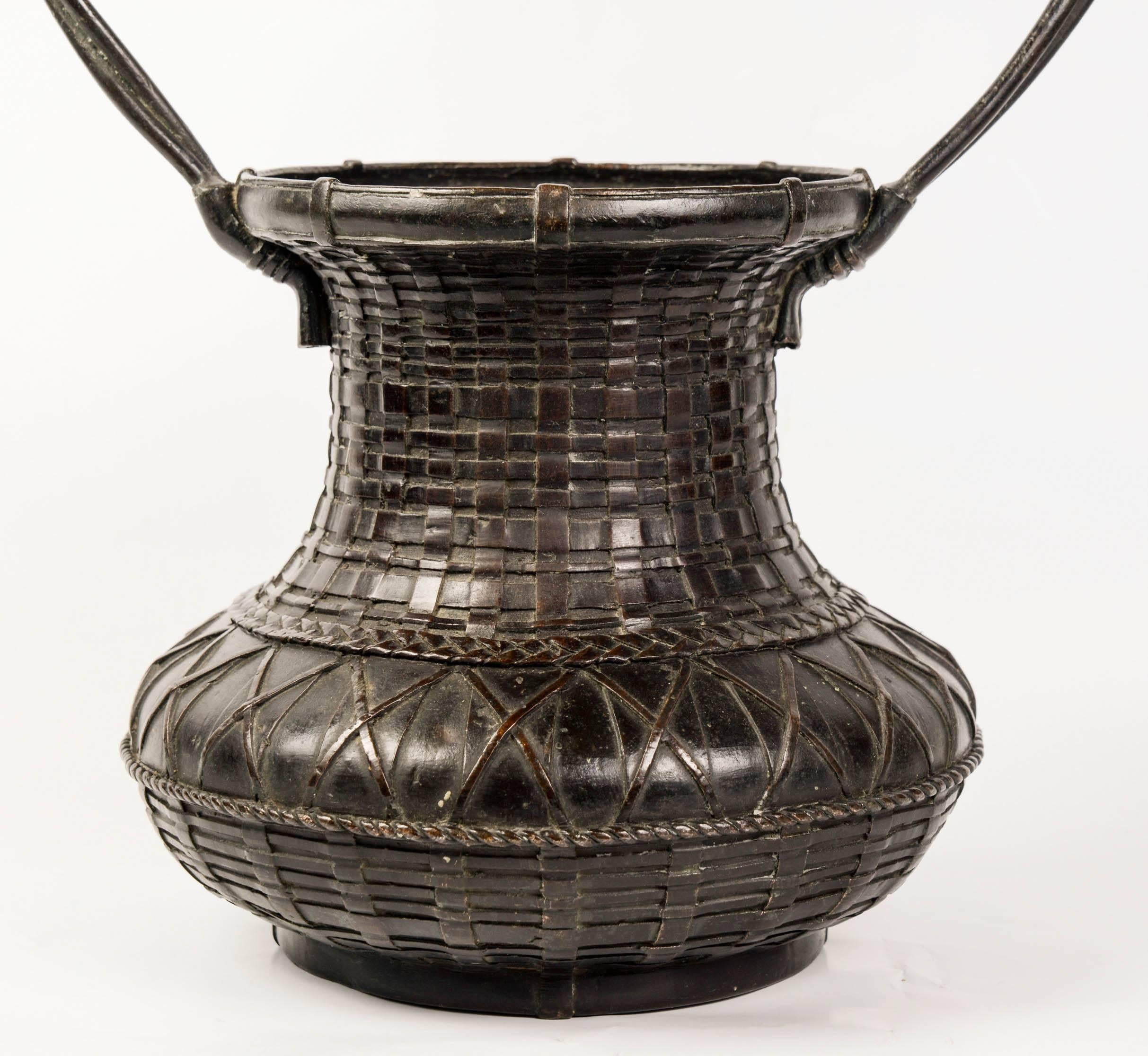 19th Century Japanese Ikebana Bronze ( Flowers Vase) In Excellent Condition For Sale In Paris, FR