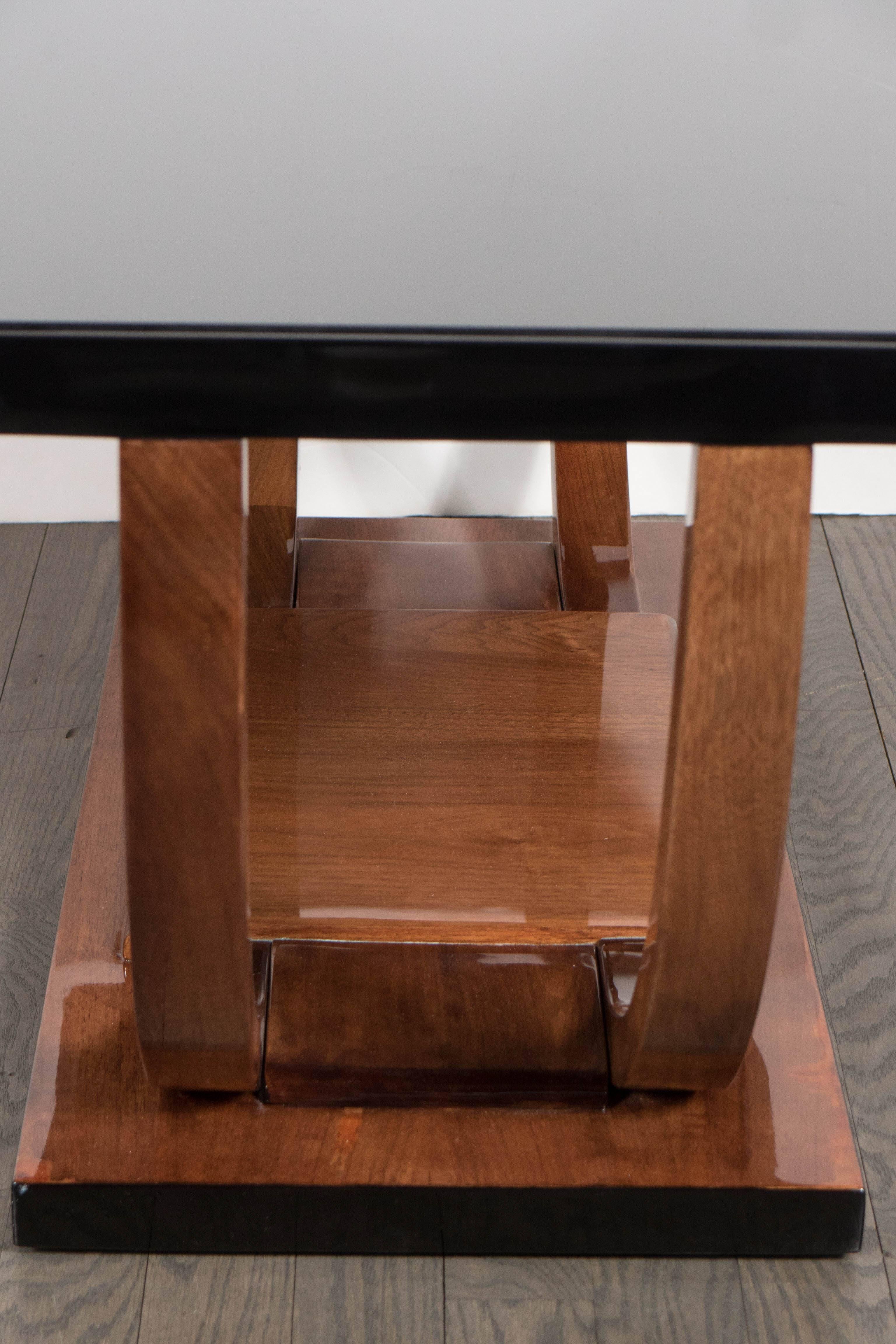 Mid-20th Century Art Deco Machine Age Streamlined Cocktail Table in Walnut and Black Lacquer
