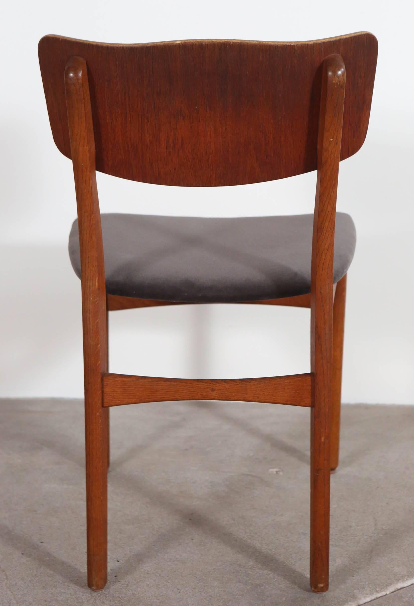 20th Century Mid-Century Teak Framed Dining Chairs with Velvet Seat Cushion