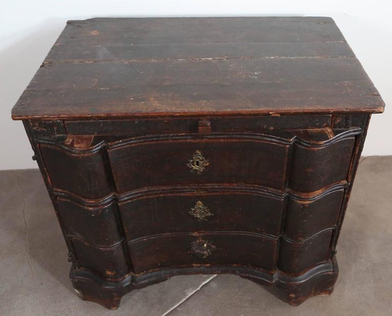 Rustic Three Drawer Small Dresser at 1stdibs